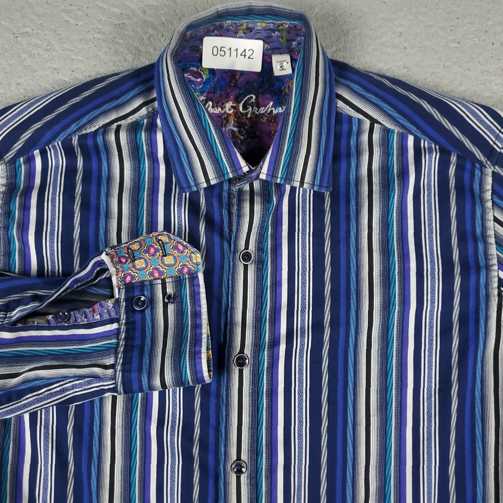 Robert Graham Robert Graham Blue Striped Button-Up Shirt Mens Size Small Long Sleeve Casual Size US S / EU 44-46 / 1 - 2 Thumbnail