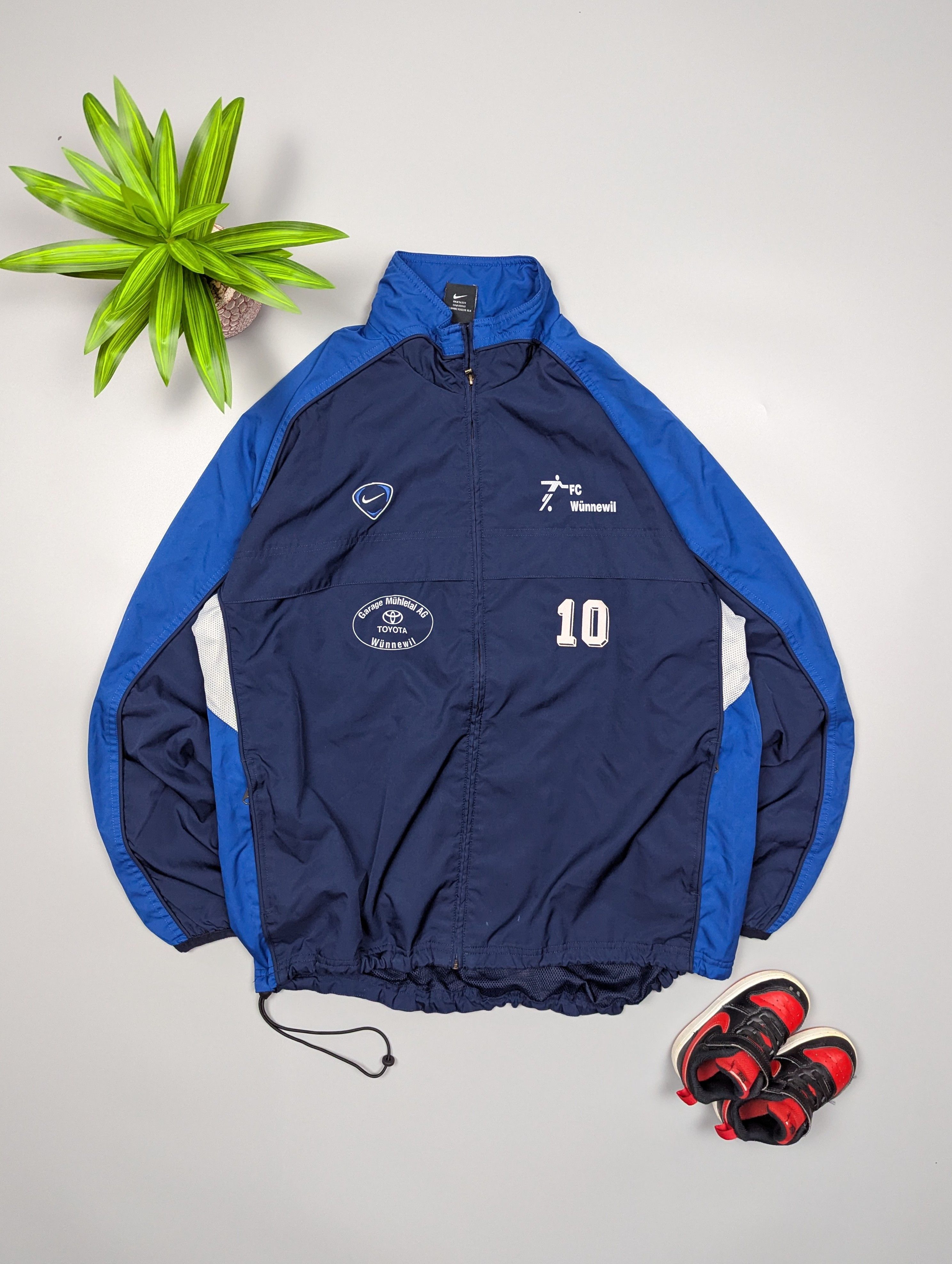 Nike Nike VTG TEAM Toyota FC Track Jacket – Rare Football Size US M / EU 48-50 / 2 - 1 Thumbnail
