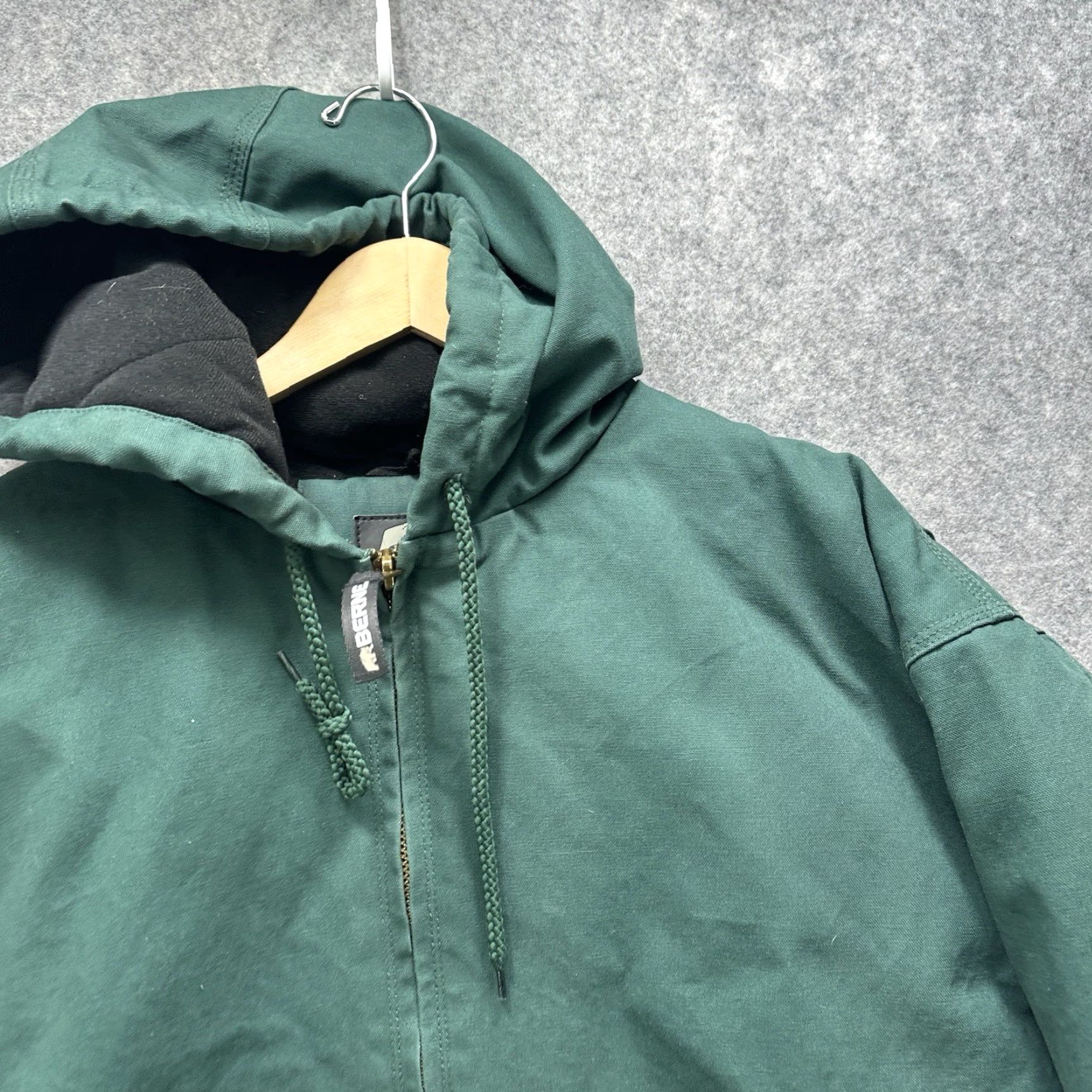 Vintage Berne Heritage Duck Hooded Active Work Jacket Mens 3XL Green Full Zip Bomber Jacket Pockets Lined Heavyweight Winter Casual Workwear Canvas Cotton Size US XXL / EU 58 / 5 - 6 Thumbnail
