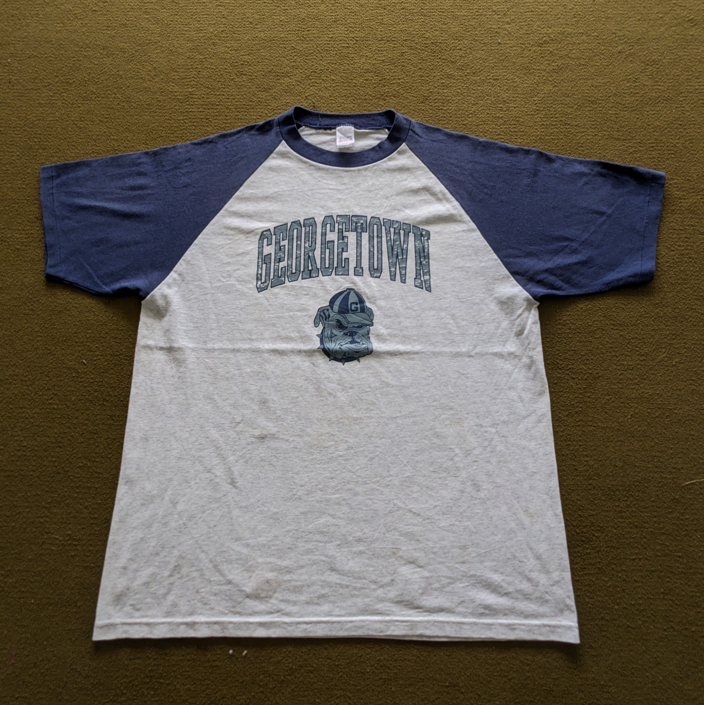 Vintage Vintage 90's GEORGETOWN American Football Team T-shirt Size US XL / EU 56 / 4 - 1 Thumbnail