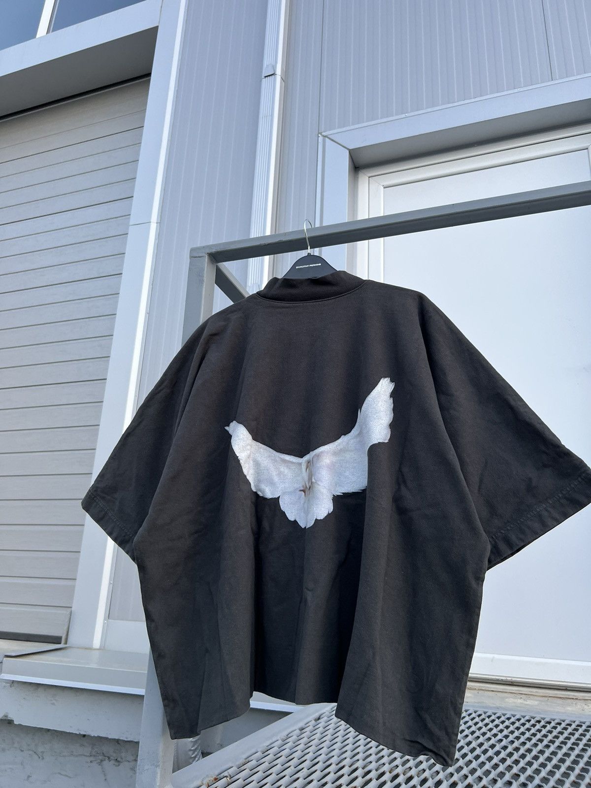 Gap Yeezy Gap No Seam Cropped Tee Size US S / EU 44-46 / 1 - 5 Thumbnail