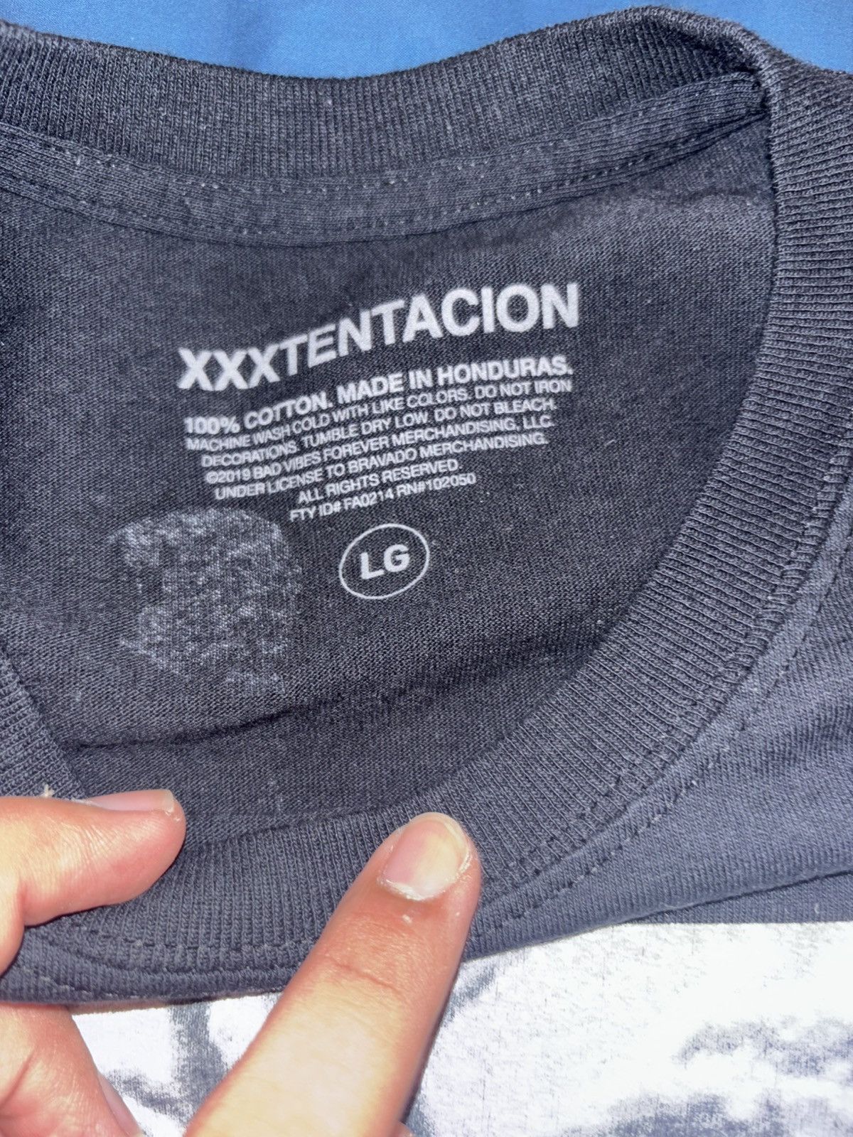 Revenge XXXTENTACION mugshot tee revenge Size US L / EU 52-54 / 3 - 2 Thumbnail