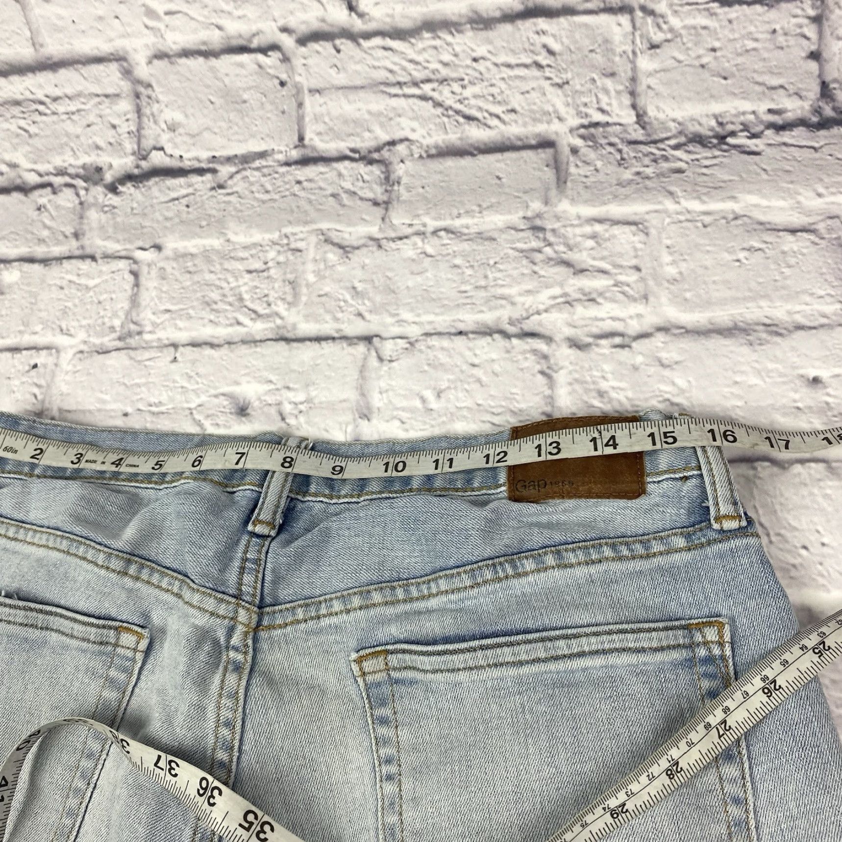 Gap Gap 1969 Womens Jeans Bermuda Shorts Denim Cuffed Light Blue High Rise 32 Inseam 9 in 5-Pocket Size 24" / US 00 / IT 34 - 6 Thumbnail