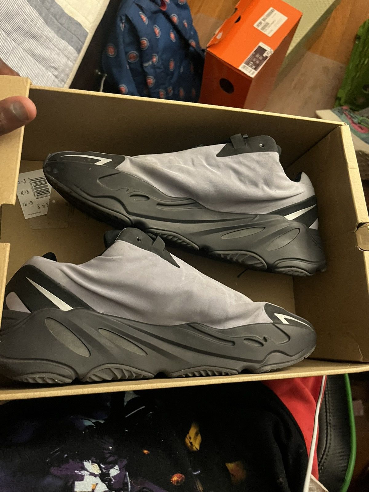 Kanye West Grey Yeezy 700 MNVM Size US 12 / EU 45 - 2 Thumbnail