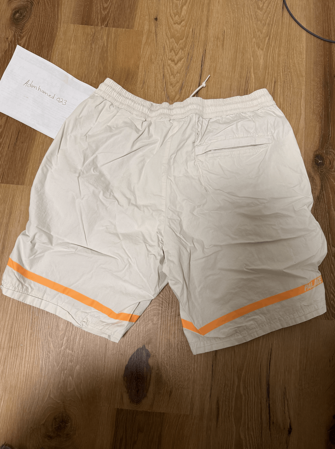 Palace White Palace Short Size US 31 - 2 Thumbnail