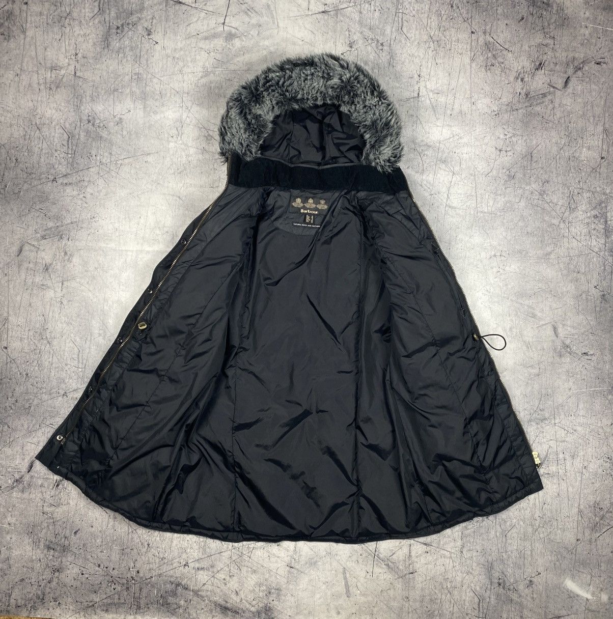 Barbour Barbour Bowfell Down Parka Fur Hood Quilted Coat Women’s M Size M / US 6-8 / IT 42-44 - 11 Thumbnail