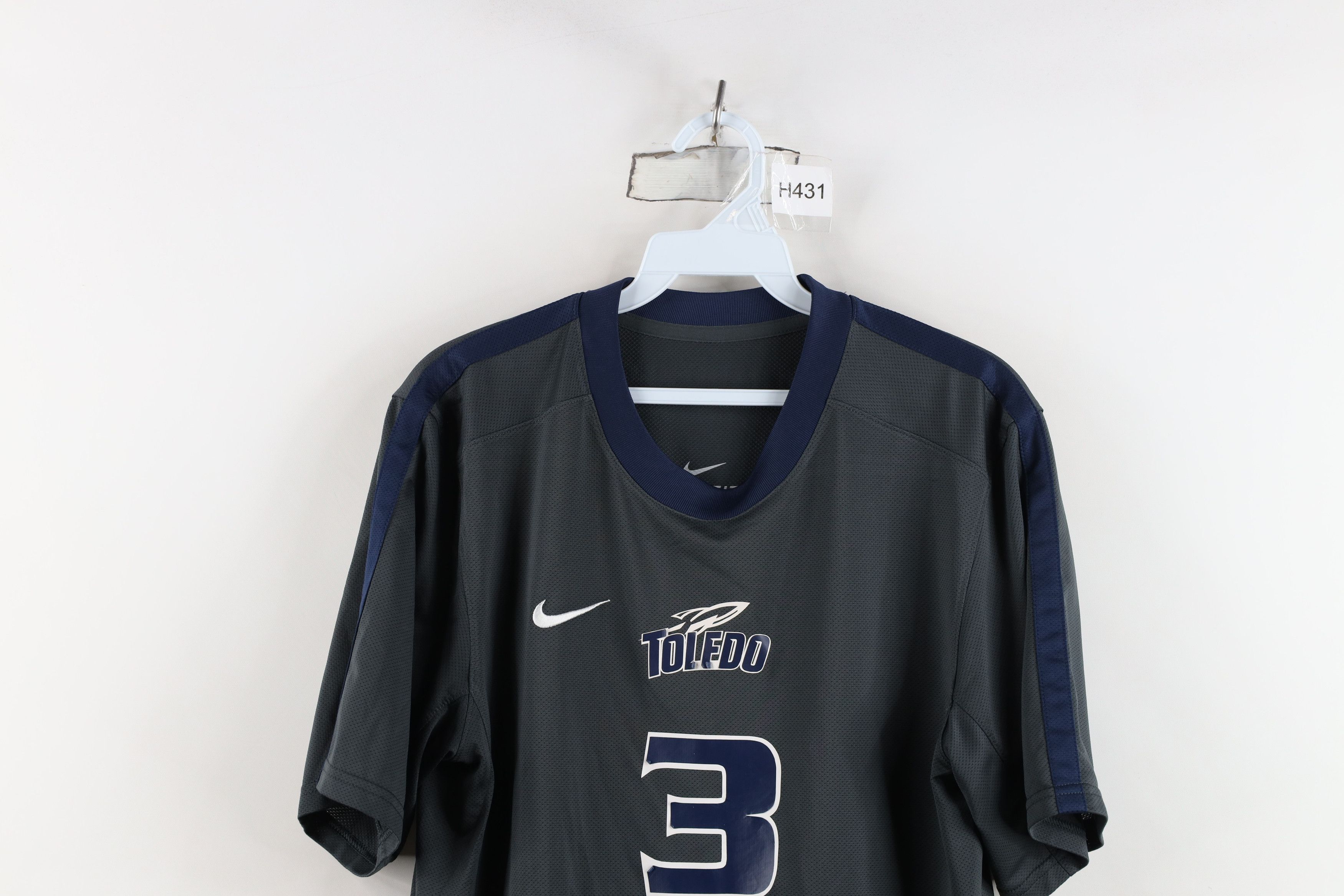 Nike Nike Game Worn University of Toledo Soccer Jersey Gray #3 Size US S / EU 44-46 / 1 - 2 Thumbnail