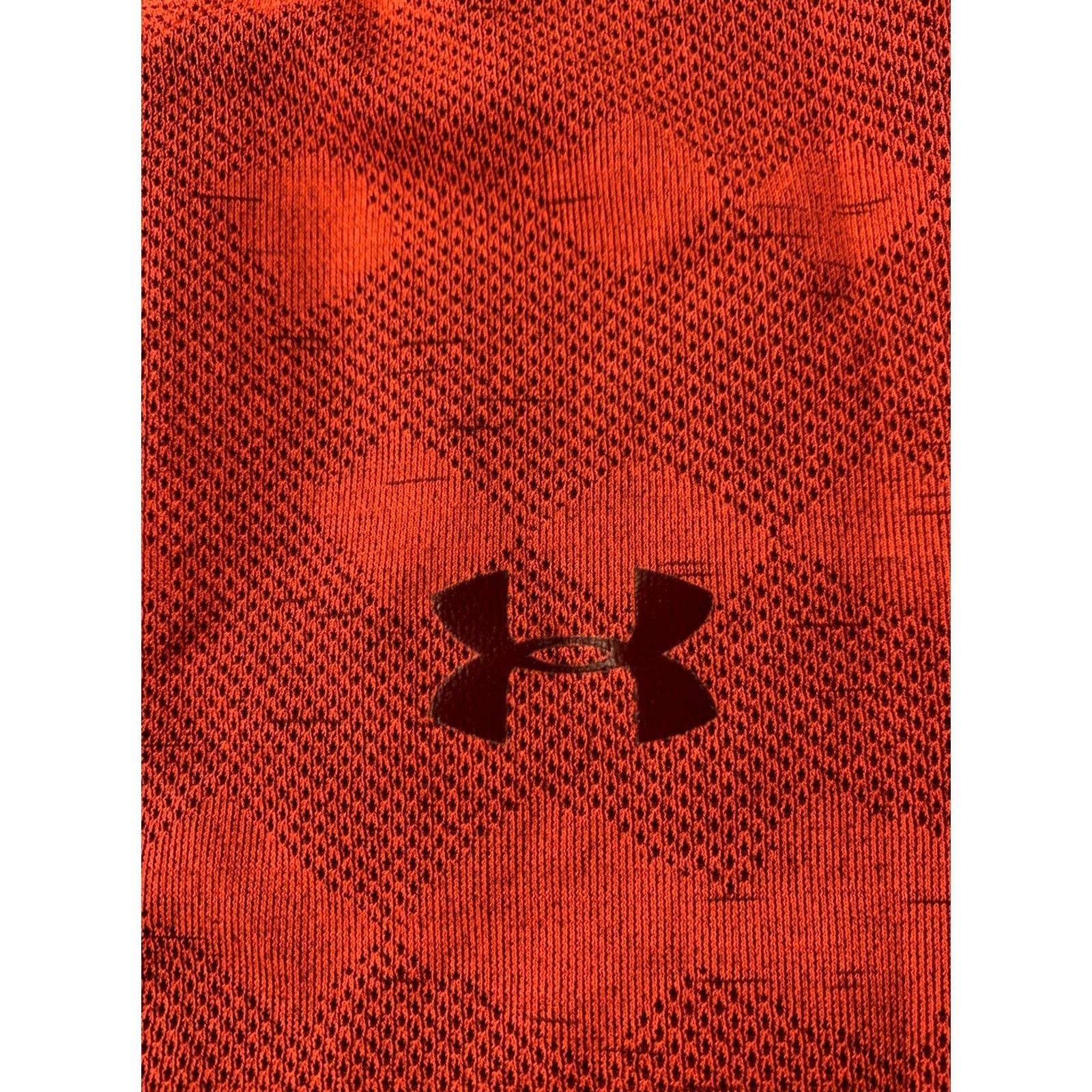 Under Armour UNDER ARMOUR T-Shirt Men Jersey Short Sleeve Size M Red Size US M / EU 48-50 / 2 - 4 Thumbnail