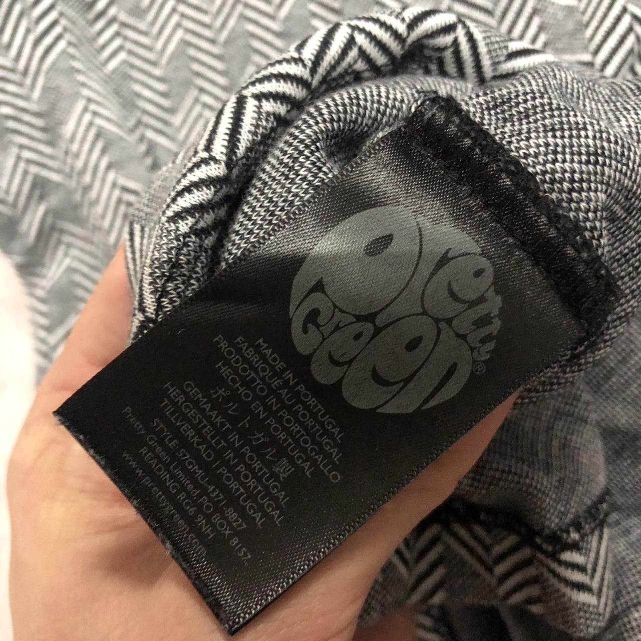 Other Black and grey polo shirt with a casual, streetwear Size US L / EU 52-54 / 3 - 4 Thumbnail