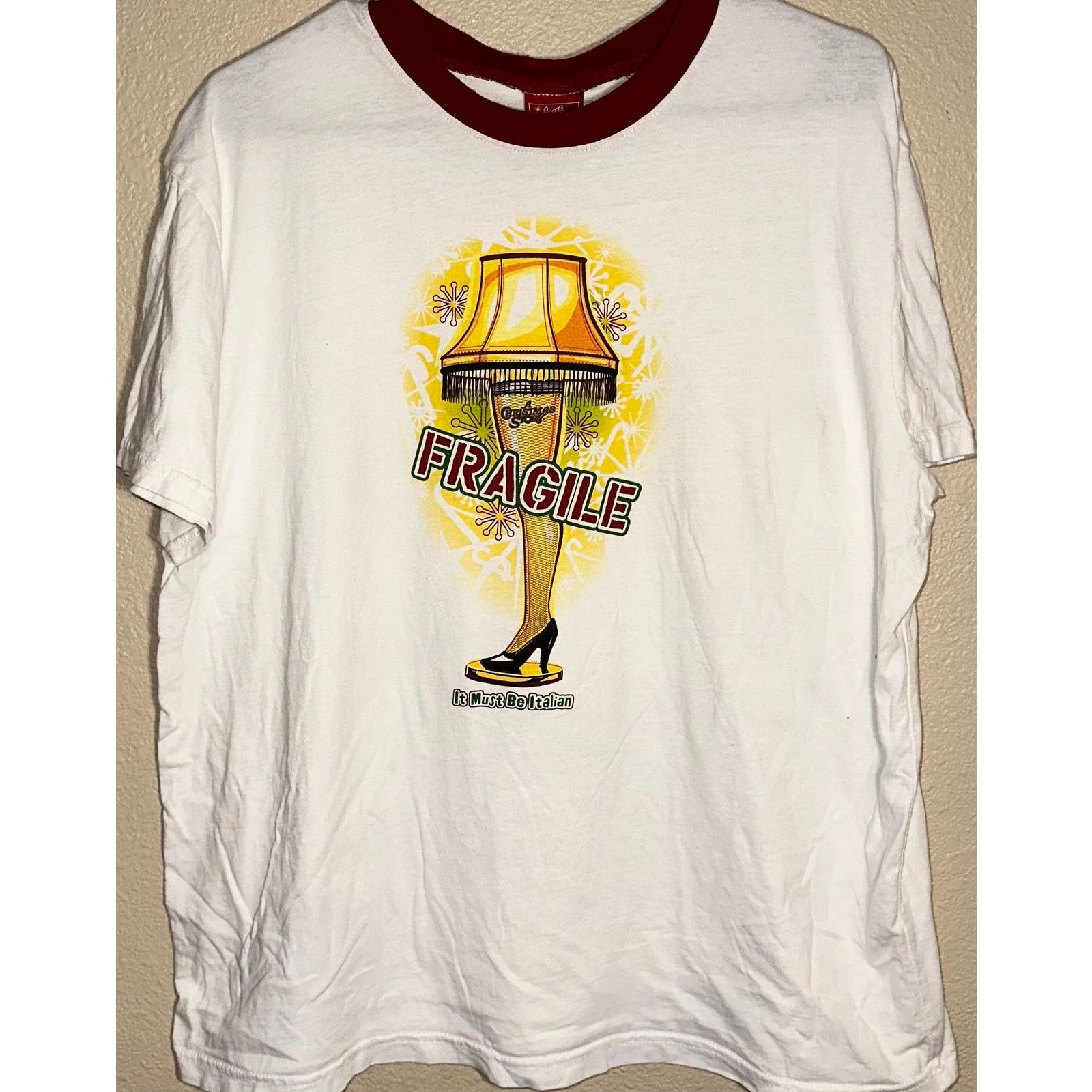 Other 🎄 A CHRISTMAS STORY “FRAGILE” LEG LAMP RINGER TEE - SIZE L Size US L / EU 52-54 / 3 - 1 Thumbnail