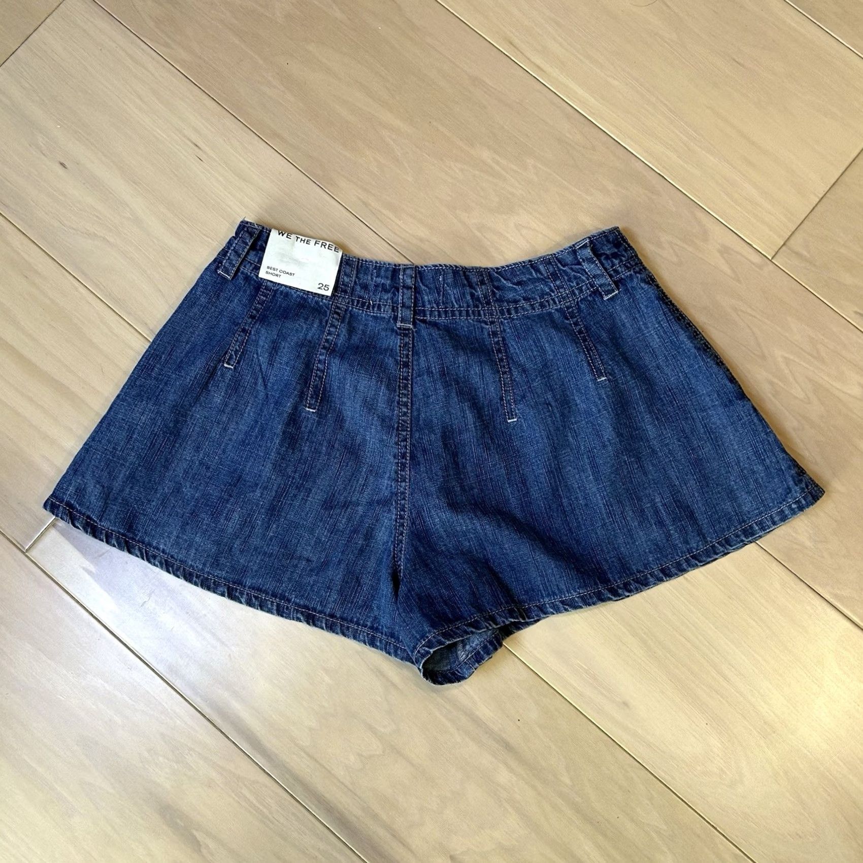 Free People VINTAGE Free People We The Free Riverside Denim Shorts Women’s 25 Casual High Rise 25 Blue Bohemian Womens Size 42" / US 20 - 2 Thumbnail