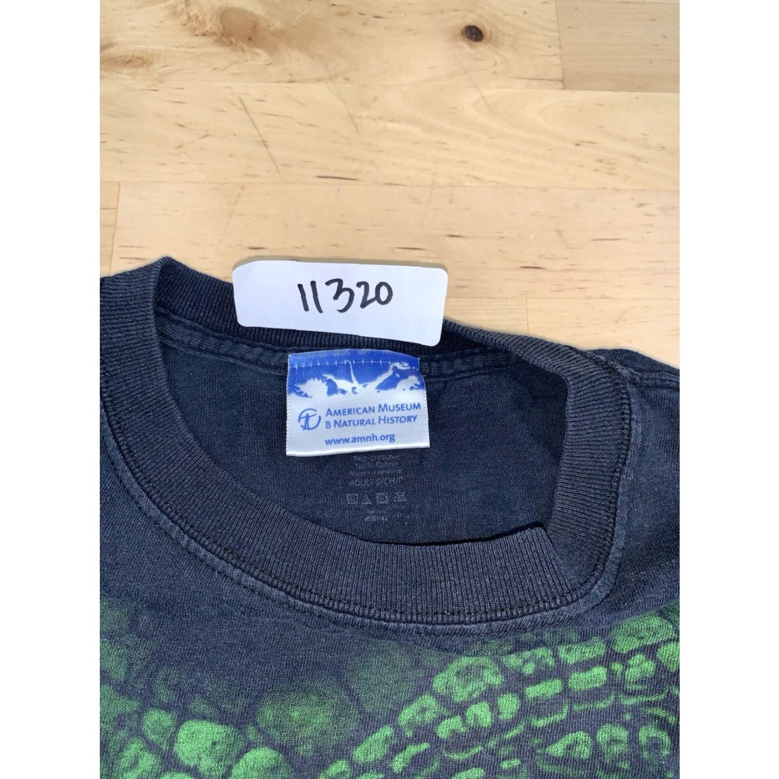 Vintage American Museum and Natural History Shirt Mens S Black Reptile Eye Size US S / EU 44-46 / 1 - 2 Thumbnail