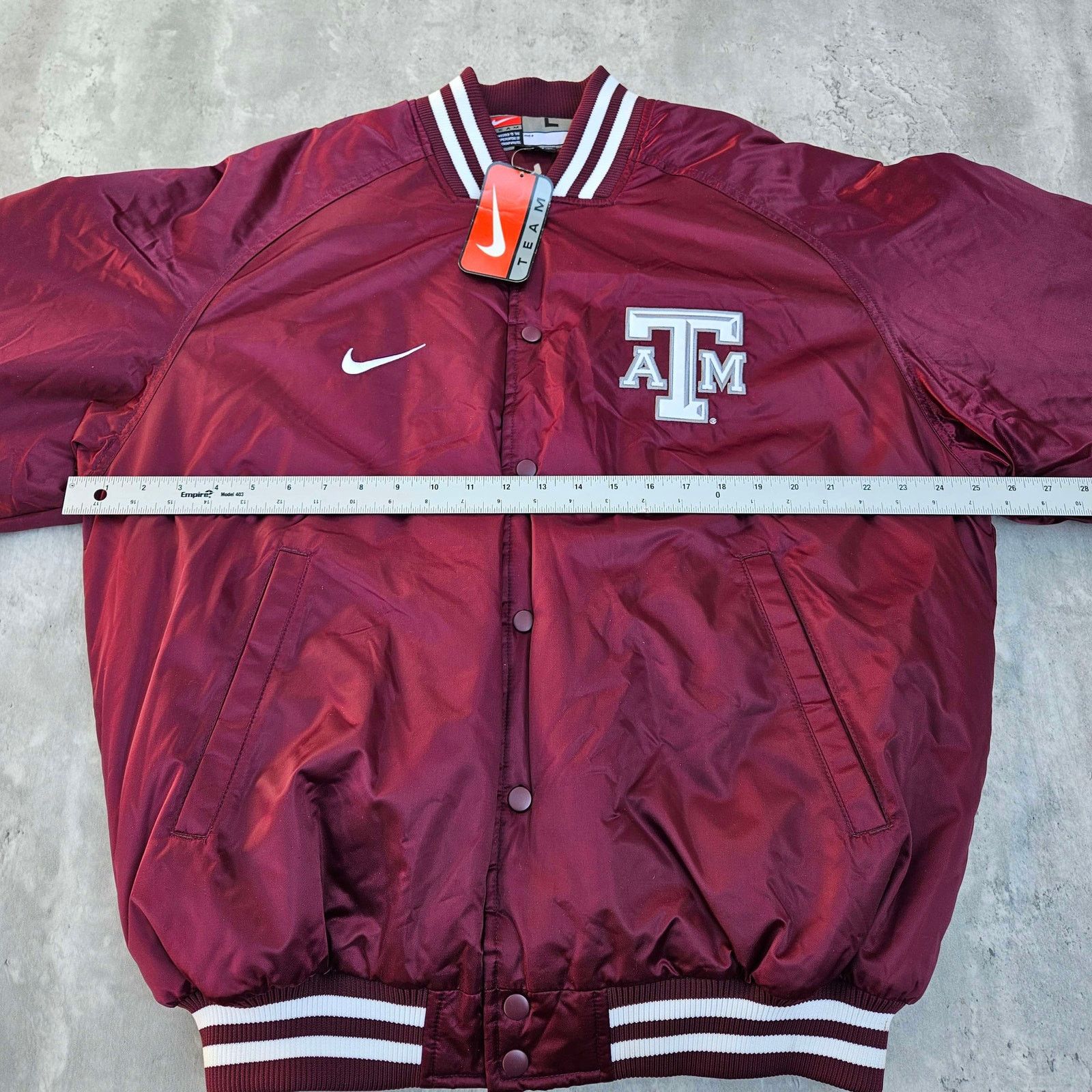 Nike Vintage Nike Texas A&M Jacket Bomber Size L Burgundy NWT Y2K Size US L / EU 52-54 / 3 - 6 Thumbnail