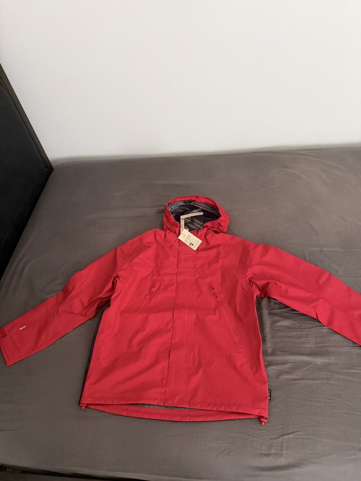 Supreme Supreme Gore-Tex Ghostface Shell Jacket Size US S / EU 44-46 / 1 - 1 Thumbnail