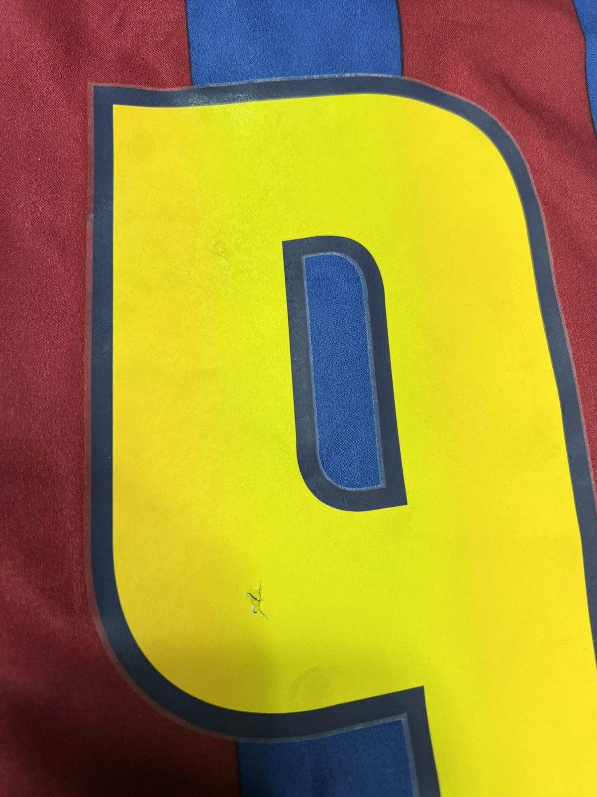 Vintage Vintage Nike Bercelona #9 Eto'O 2005-06 Soccer Jersey Size US XL / EU 56 / 4 - 10 Thumbnail