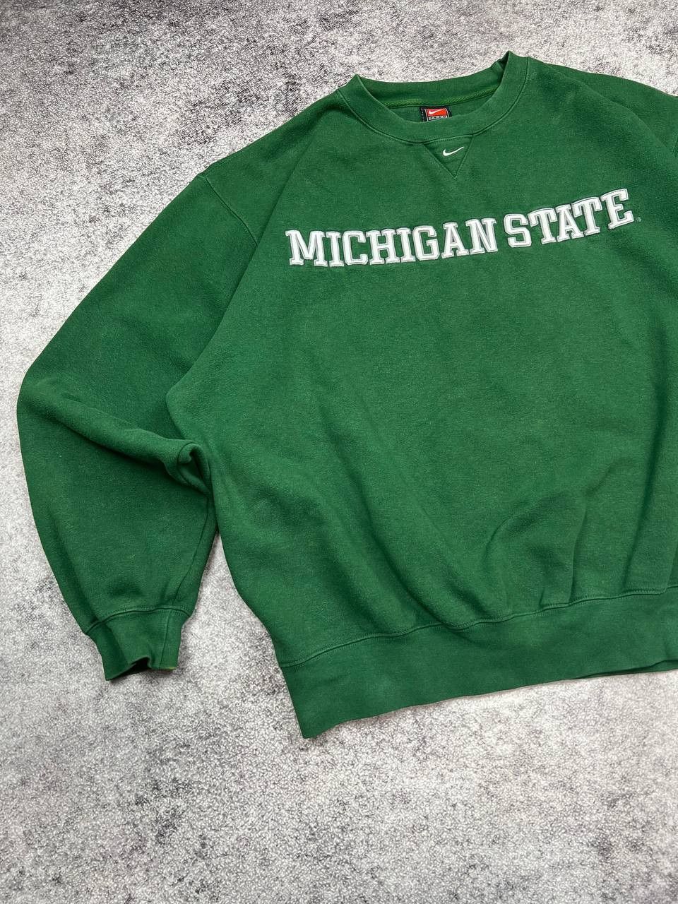 Nike Vintage Nike Michigan State Hoodie Center Swoosh Size US L / EU 52-54 / 3 - 2 Thumbnail