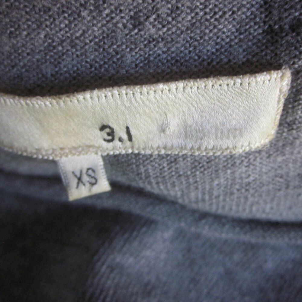 3.1 Phillip Lim 3.1 Phillip Lim Size XS Gray Striped Merino Wool Long Sleeve Size XS / US 0-2 / IT 36-38 - 4 Thumbnail