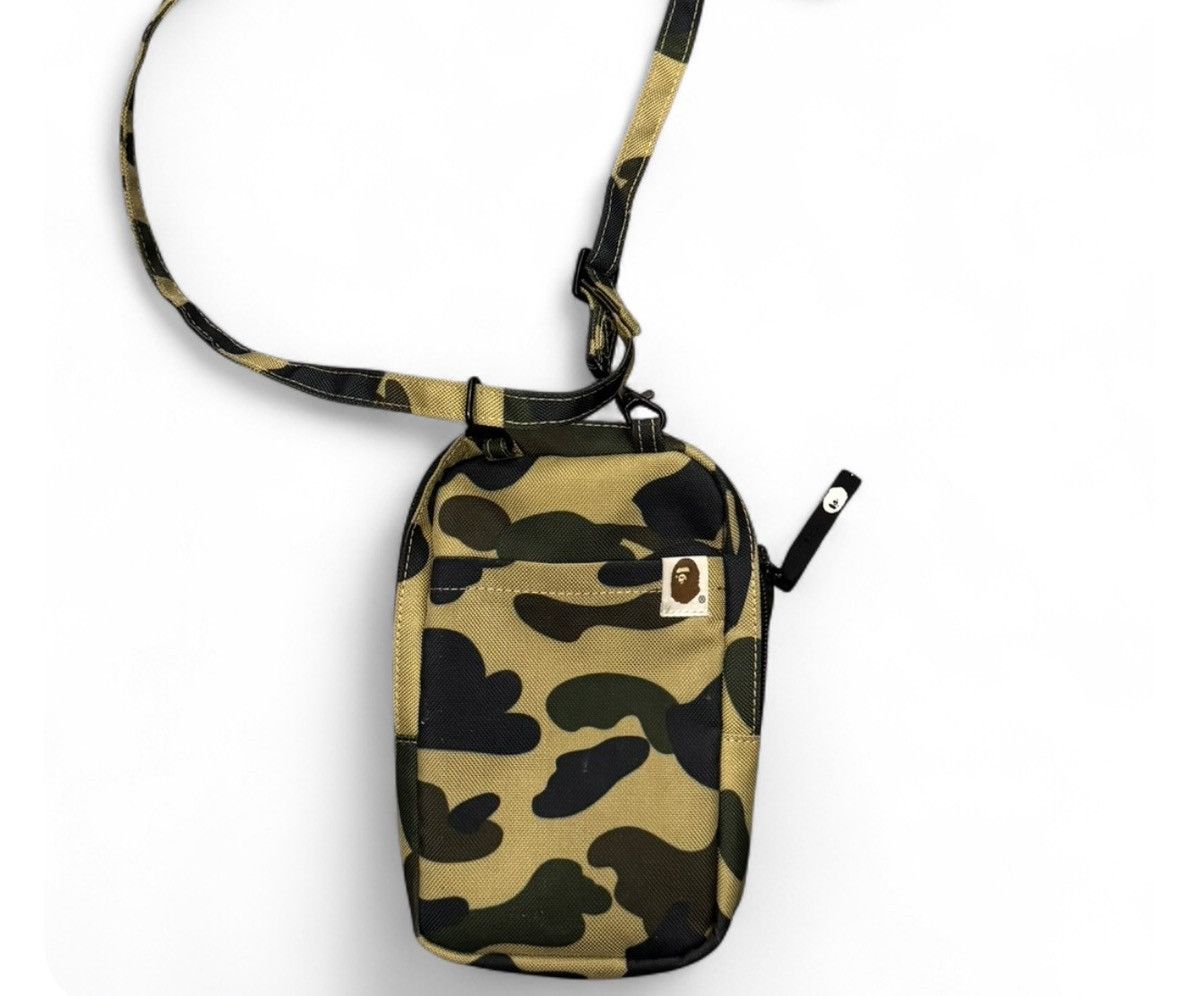 Bape BAPE Camo Crossbody Bag (Green/Yellow) – Like New Size ONE SIZE - 4 Thumbnail