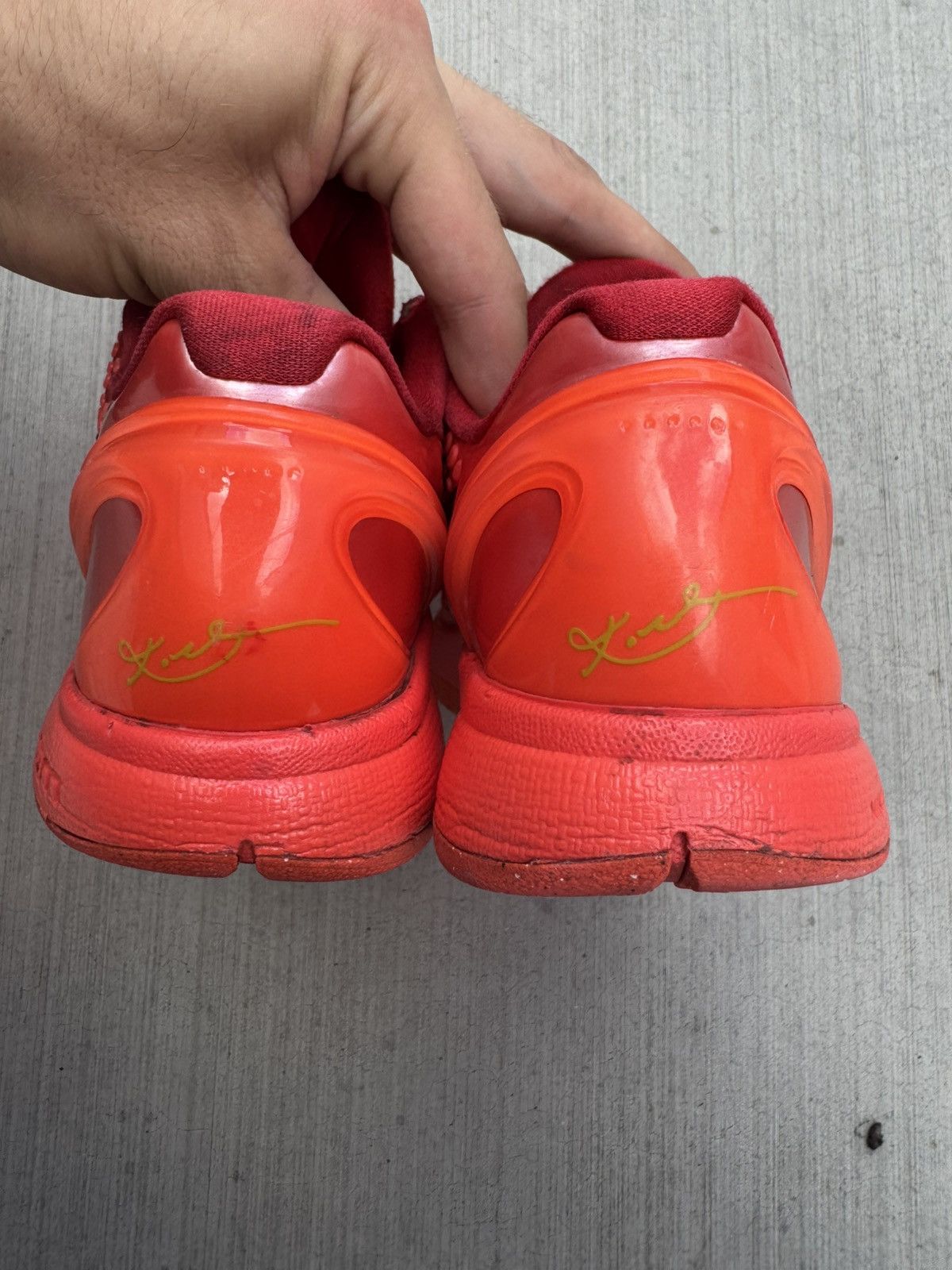 Nike NIKE KOBE 6 PROTRO REVERSE GRINCH SIZE 5.5 M / 7 WOMEN Size US 5.5 / EU 38 - 4 Thumbnail