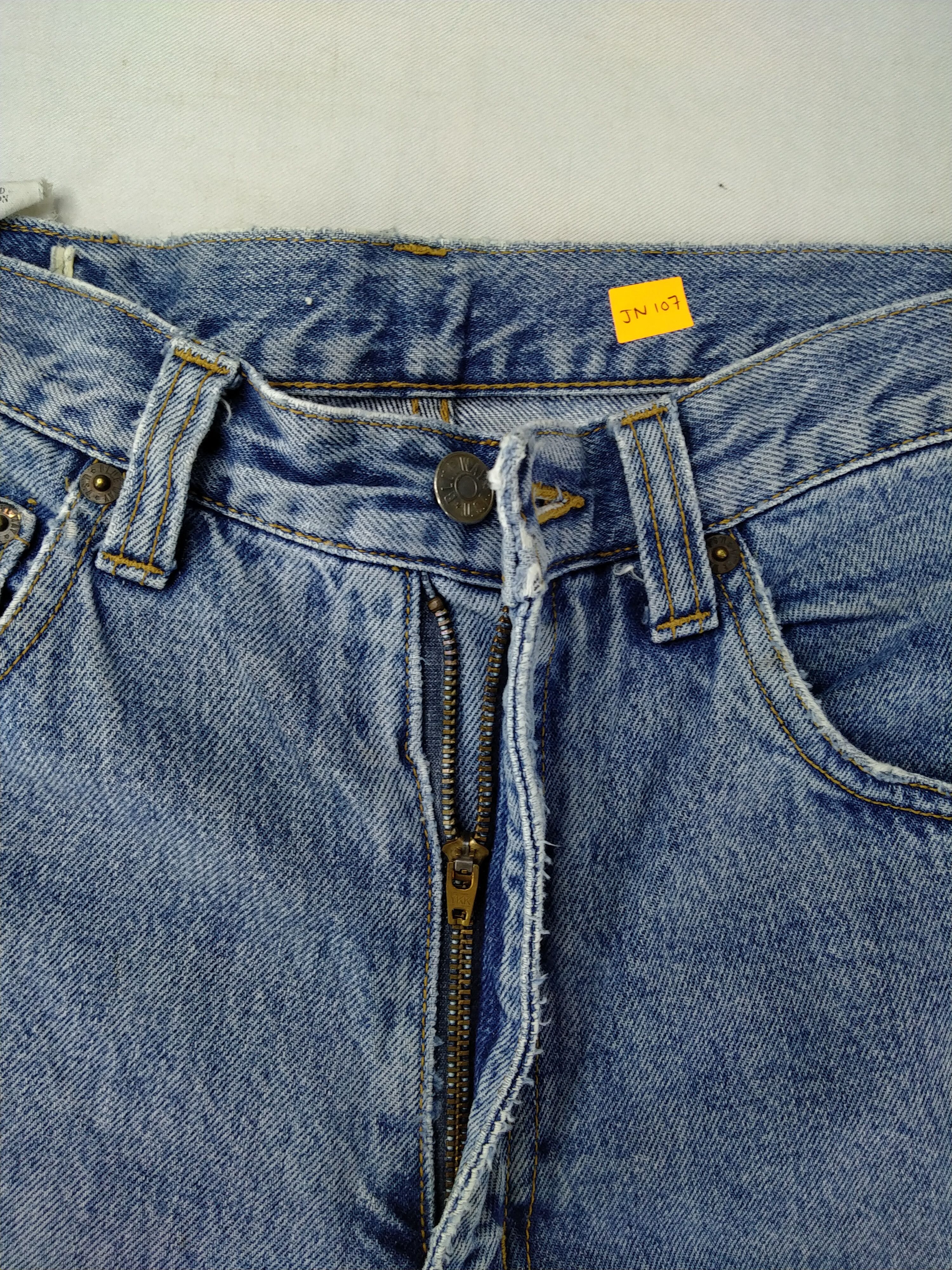 Levi's Faded Blue Vintage Levi's 502 Jeans 35x27.5 Denim -JN107 Size US 35 - 7 Thumbnail