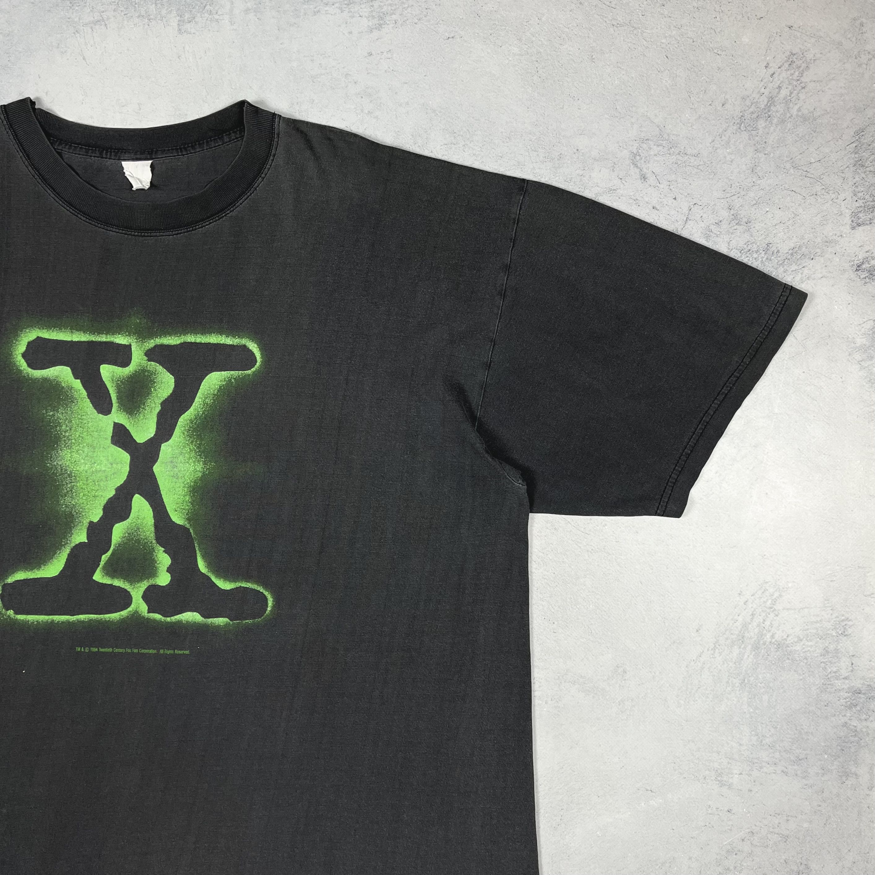Vintage Vintage X Files Rare Movie Sunfaded T Shirt 1994 Size US XL / EU 56 / 4 - 3 Thumbnail