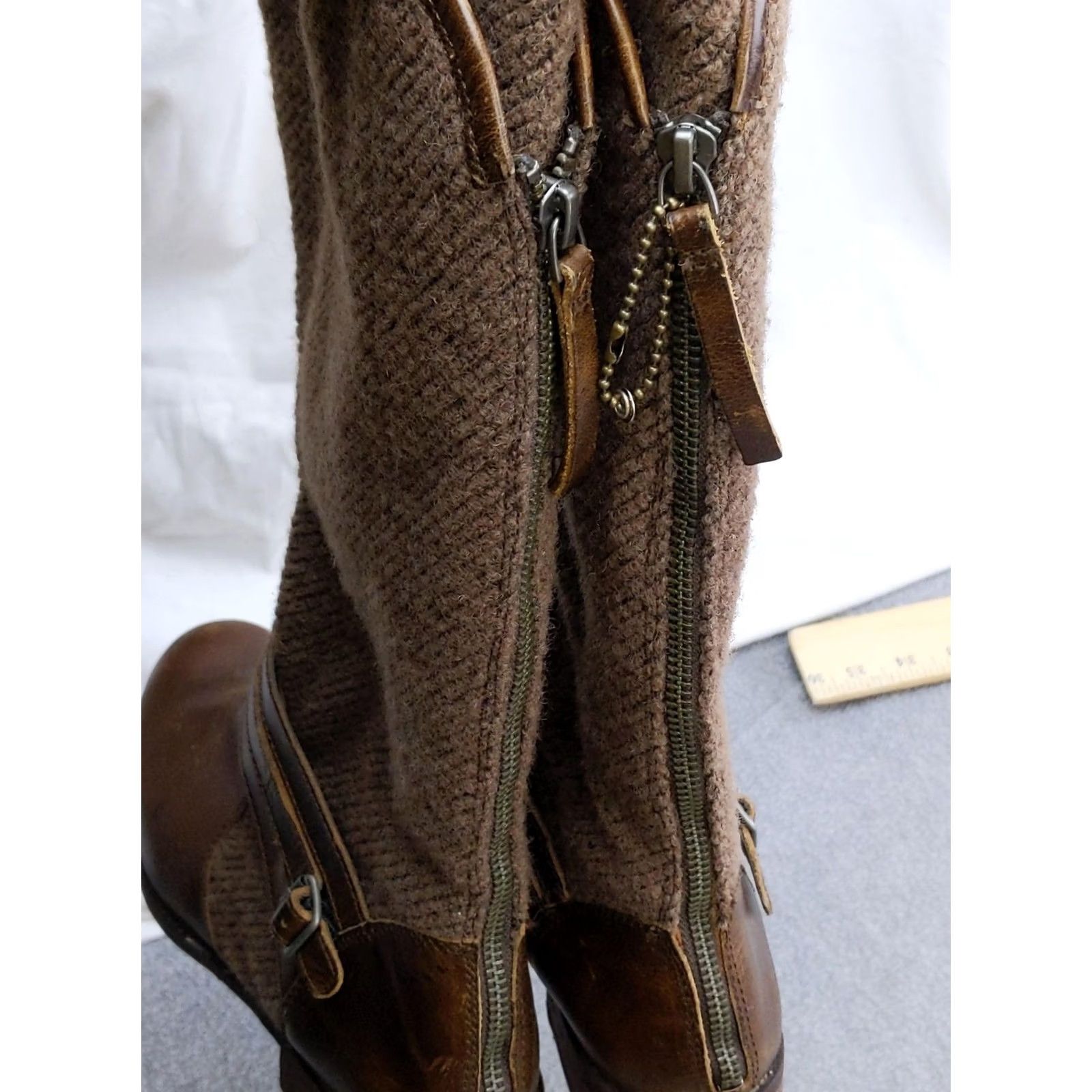 Vintage CAT Caterpillar Boots Womens 6.5 37.5 Brown Leather Knit Tall Riding Back Zip Boots Women Brown Leather Knit Tall Riding Back Zip with Buckle Strap Size US 7 / IT 37 - 6 Thumbnail
