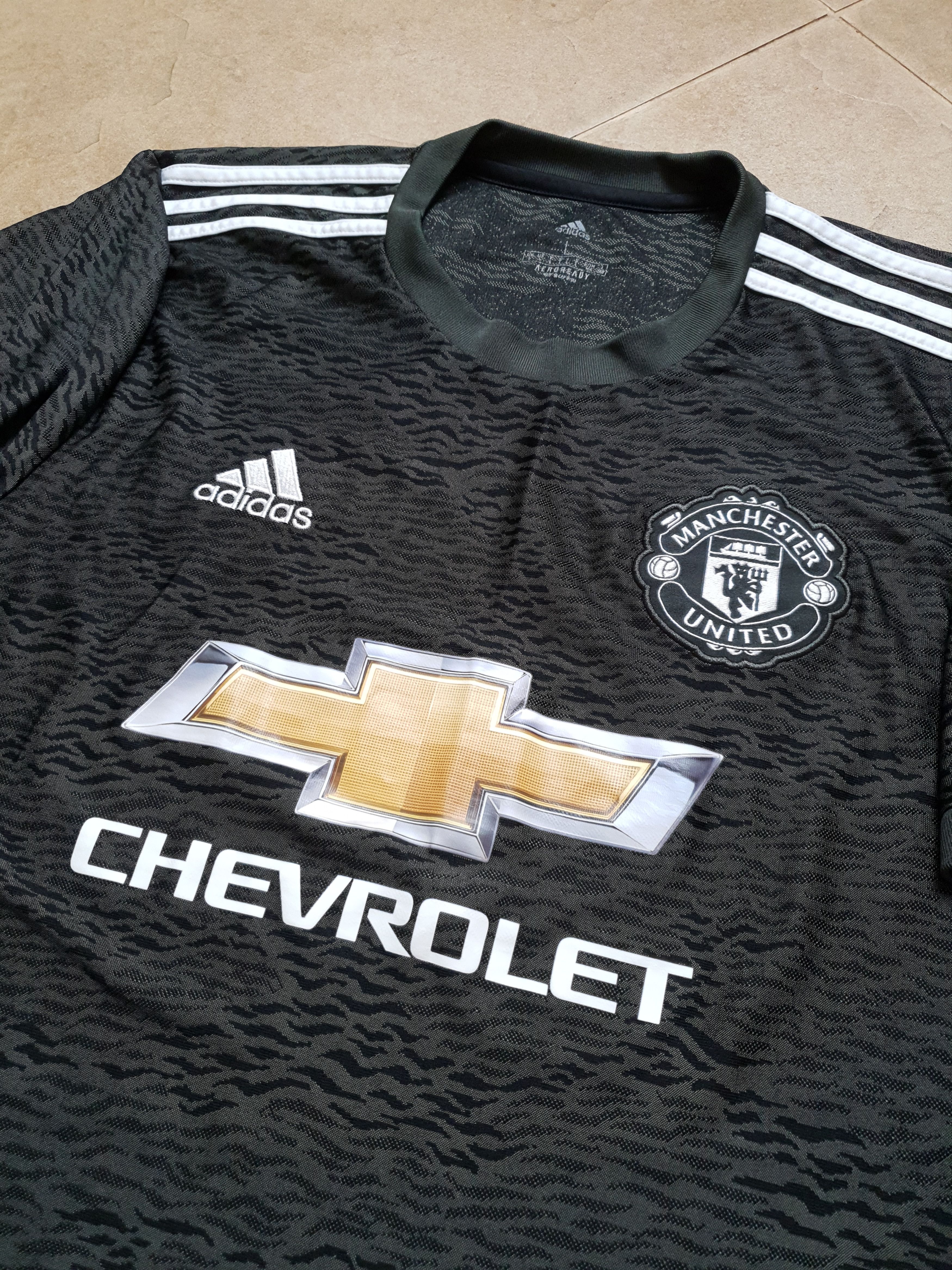 Adidas FC Manchester United size L Adidas football jersey 20/21 Size US L / EU 52-54 / 3 - 12 Thumbnail