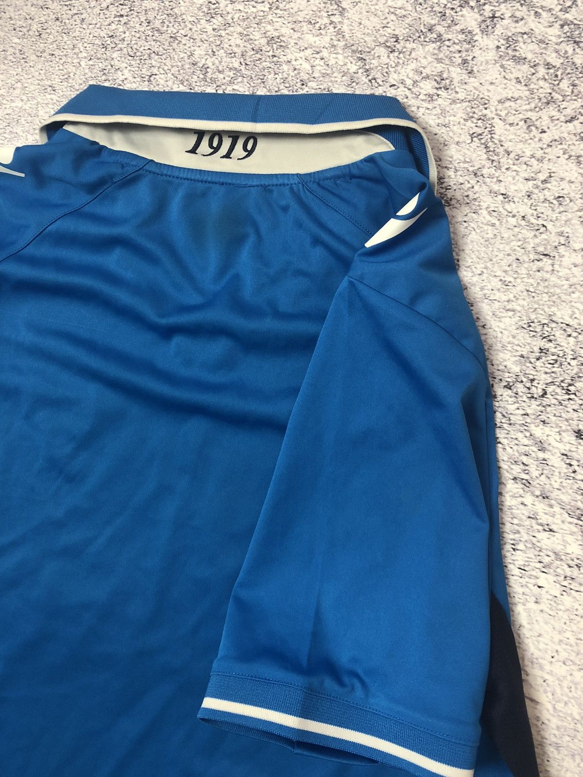 Other Vintage soccer jersey Leeds macron y2k football size M usa Size US M / EU 48-50 / 2 - 13 Thumbnail