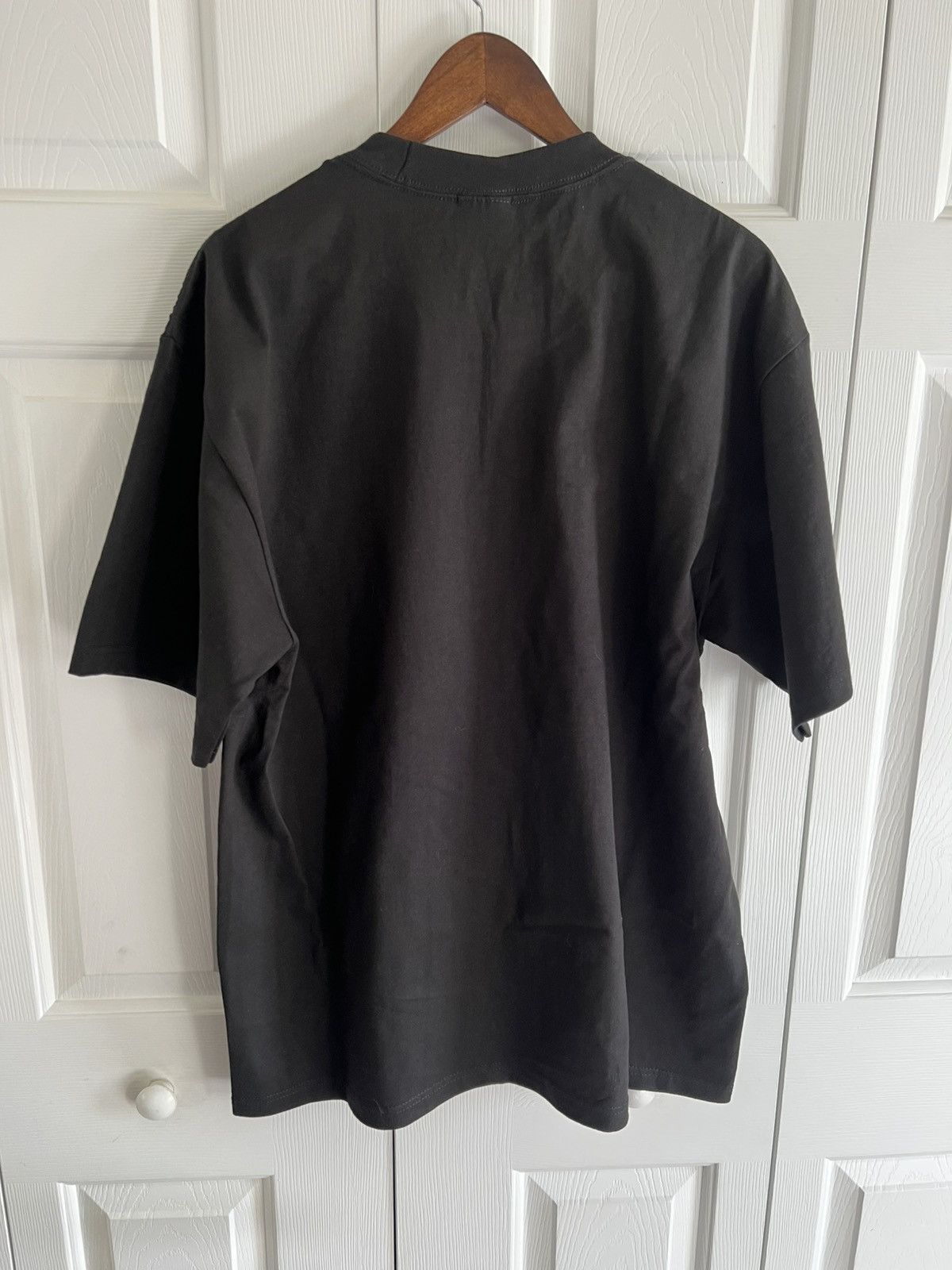 Band Tees Skrilla official concert merch tour T-shirt Size US XL / EU 56 / 4 - 2 Thumbnail