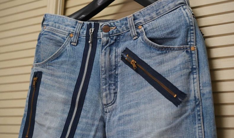 Number (N)ine Number (N)ine Asymmetrical multi-zipper jeans 2503-Nextarro Size US 30 / EU 46 - 2 Thumbnail