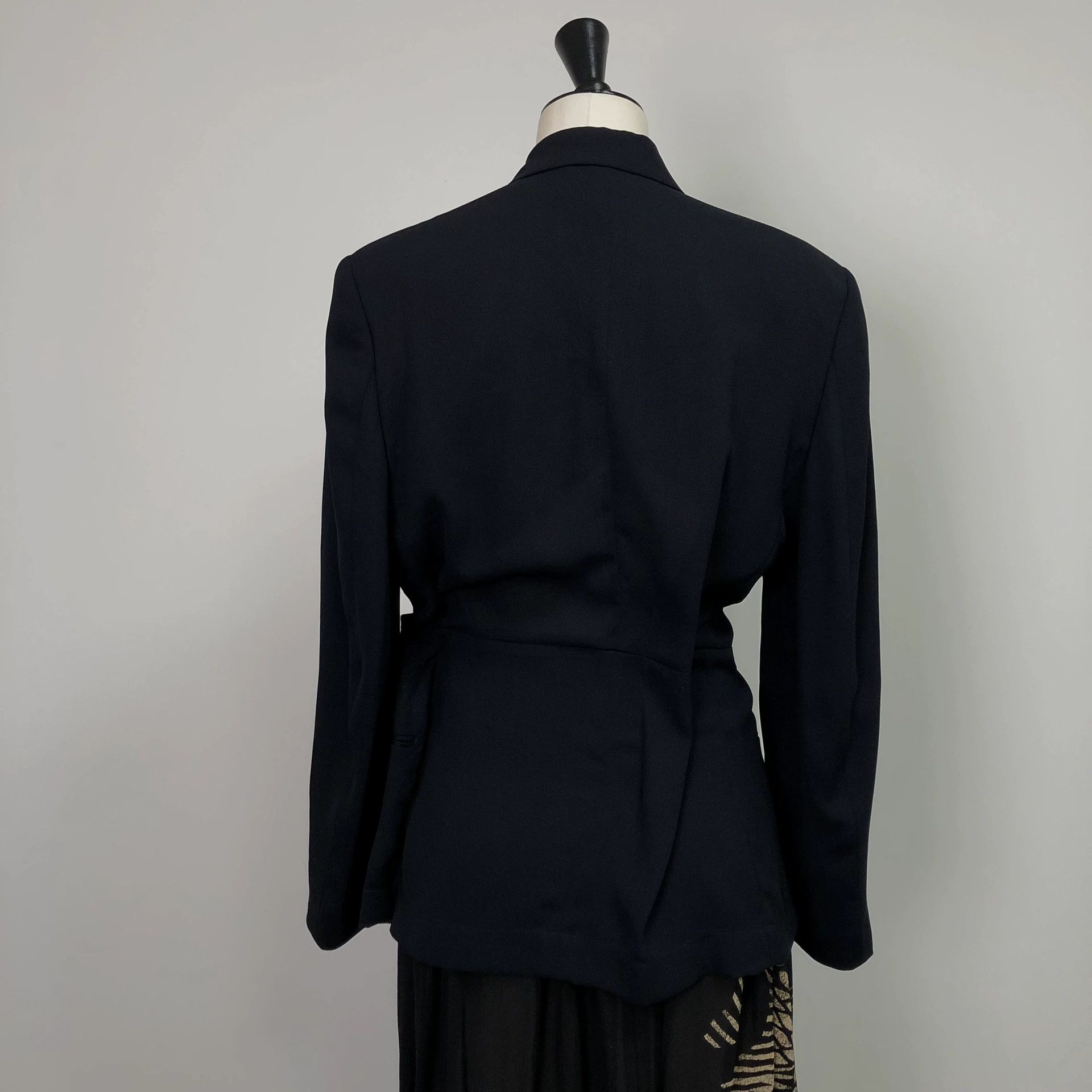 Comme des Garcons CDG 92SS Unfinished Rayon Polyester Deformed Jacket Size M / US 6-8 / IT 42-44 - 4 Thumbnail