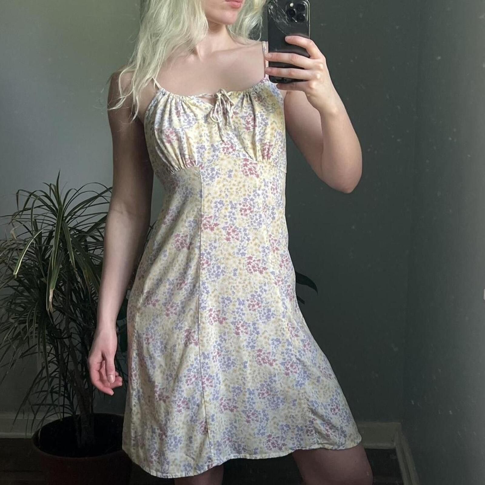 Kohl's Pastel floral summer midi dress Size S / US 4 / IT 40 - 4 Thumbnail