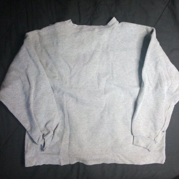 Disney Vintage Disney Snow White Seven Dwarves Bashful Sweatshirt Size US L / EU 52-54 / 3 - 6 Thumbnail