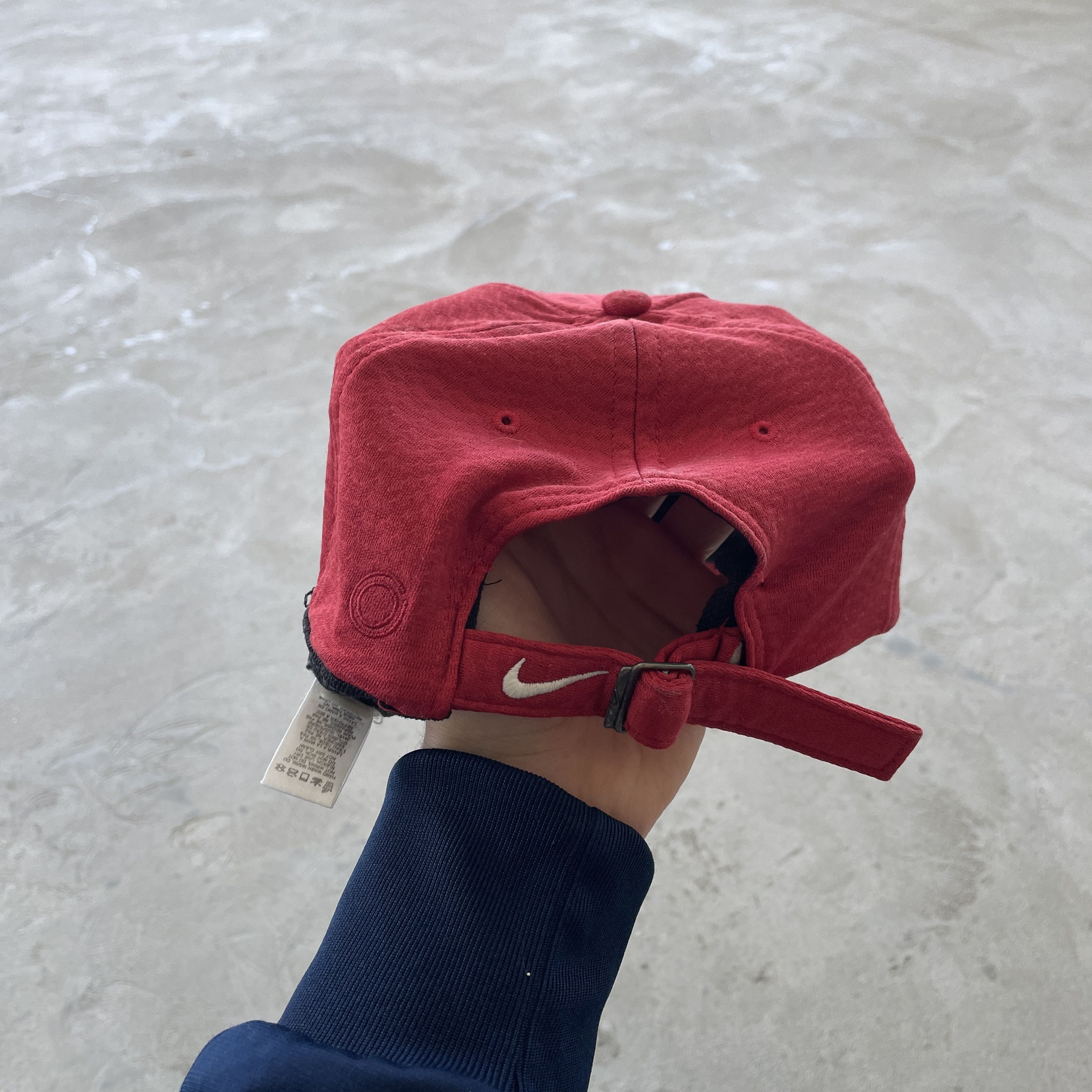 Nike Nike Vintage Small Swoosh Embroidered Dad Hat Cap One Size Size ONE SIZE - 4 Thumbnail
