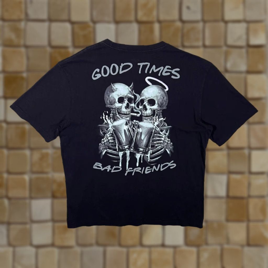 Vintage Lethal Threat Good Times Bad Friends Goth Biker Skull Graphic Black T-Shirt XL Mens Short Sleeve Cotton Black XL Graphic Skull Size US XL / EU 56 / 4 - 1 Thumbnail