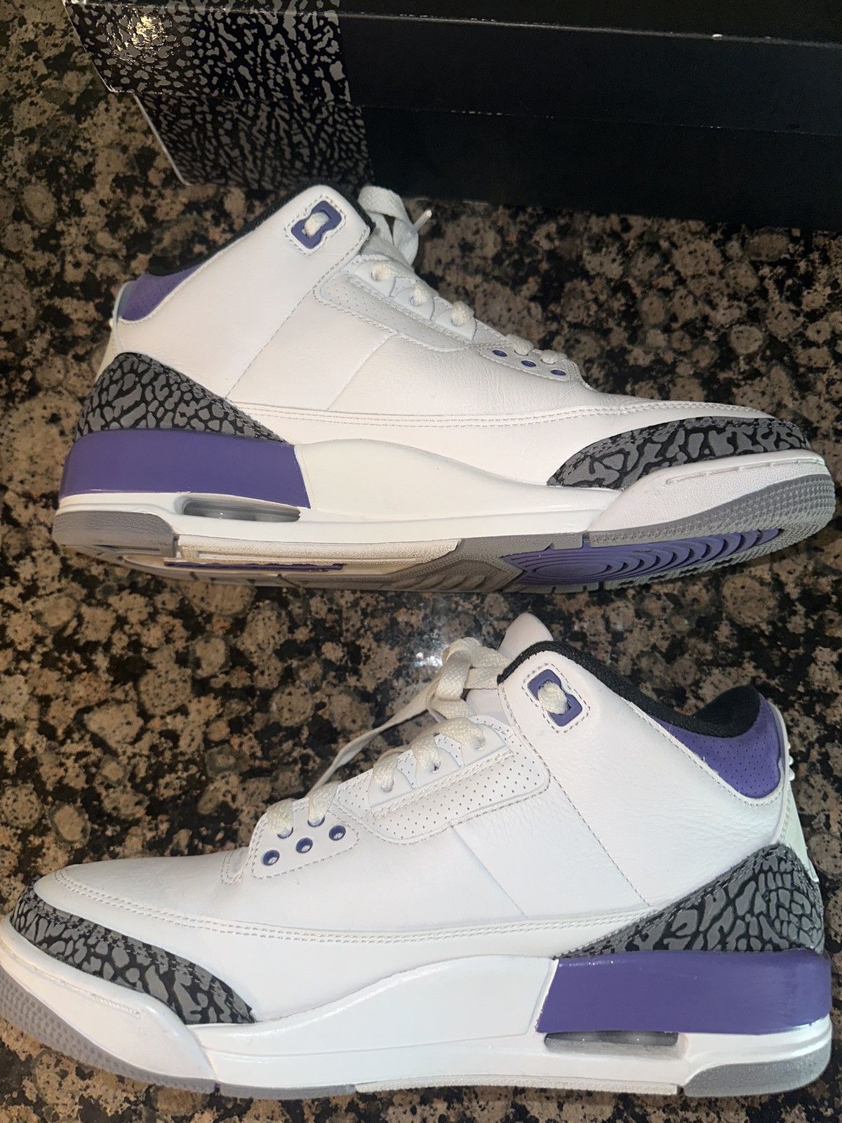 Jordan Brand × Nike Jordan 3 Iris Size US 10 / EU 43 - 3 Thumbnail