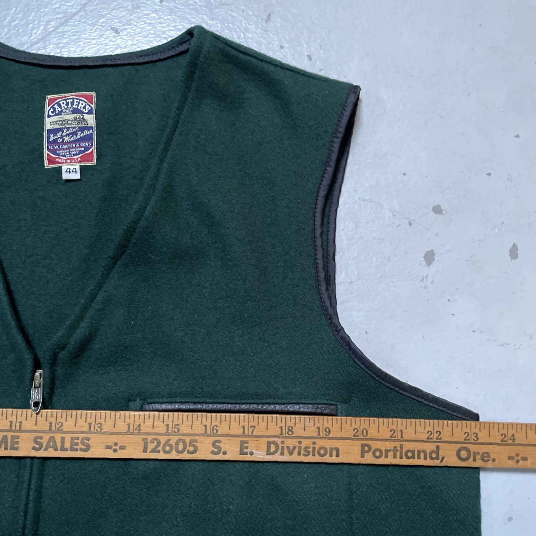 Vintage VINTAGE Carter’s Wool Zip Hunting Work Vest Unisex Adults 44 Green USA 70s 60s Workwear Hunting - Carter’s Size US S / EU 44-46 / 1 - 3 Thumbnail