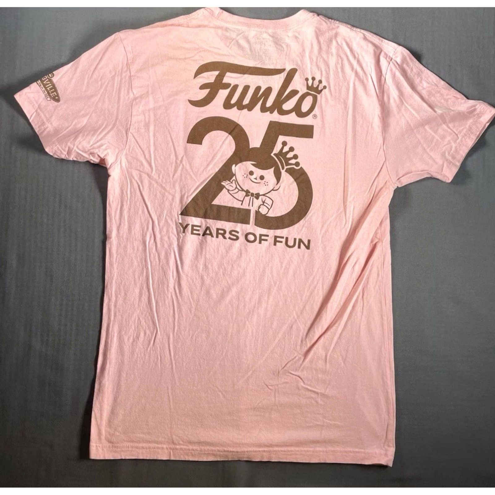 Vintage Funko Shirt Lot Men’s Medium Loungefly Funkoville Snoop Dogg Hollywood Staff (4) Size US M / EU 48-50 / 2 - 5 Thumbnail