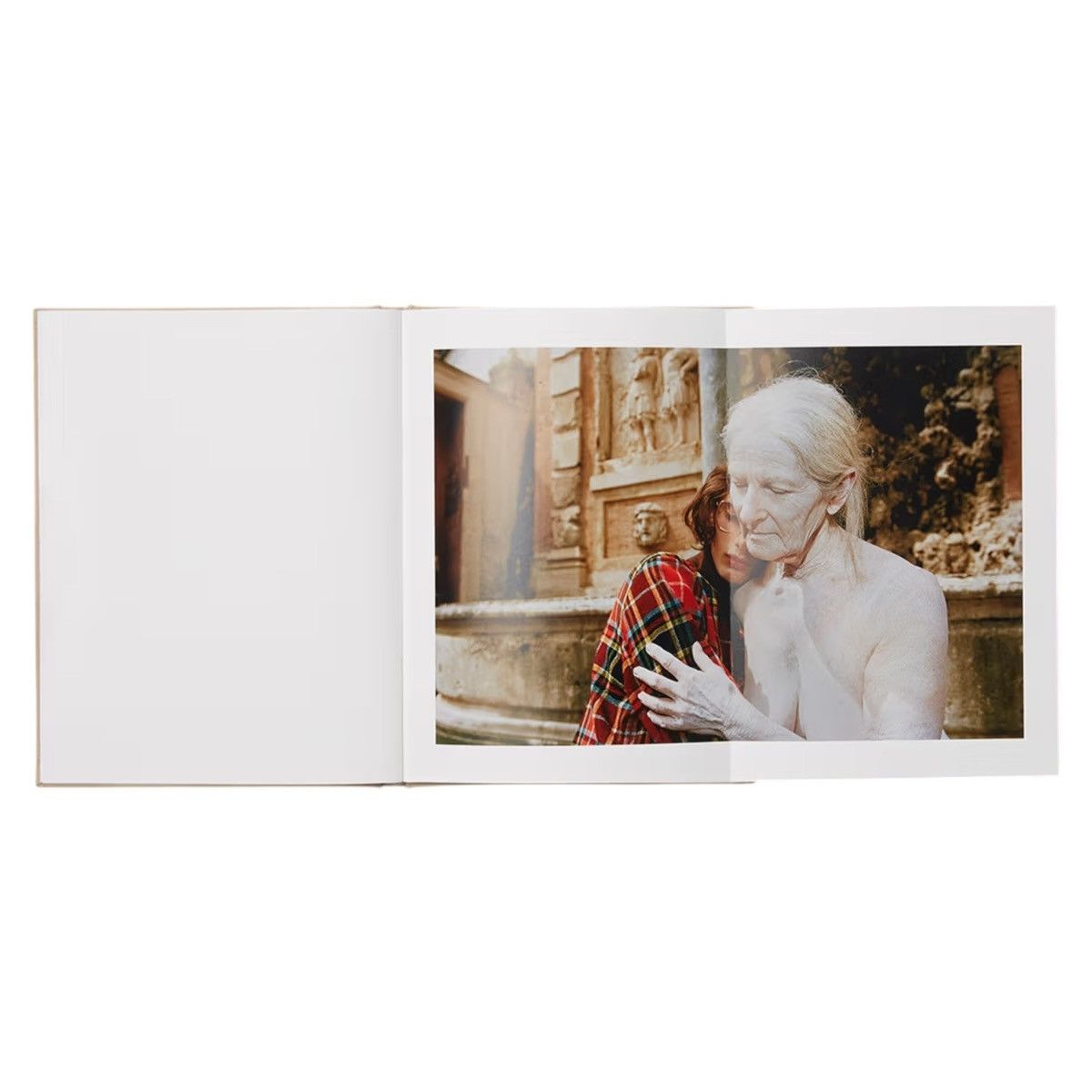 Gucci 1 of 1,000 Gucci x Yorgos Lanthimos Limited Edition Art Book Size ONE SIZE - 15 Thumbnail