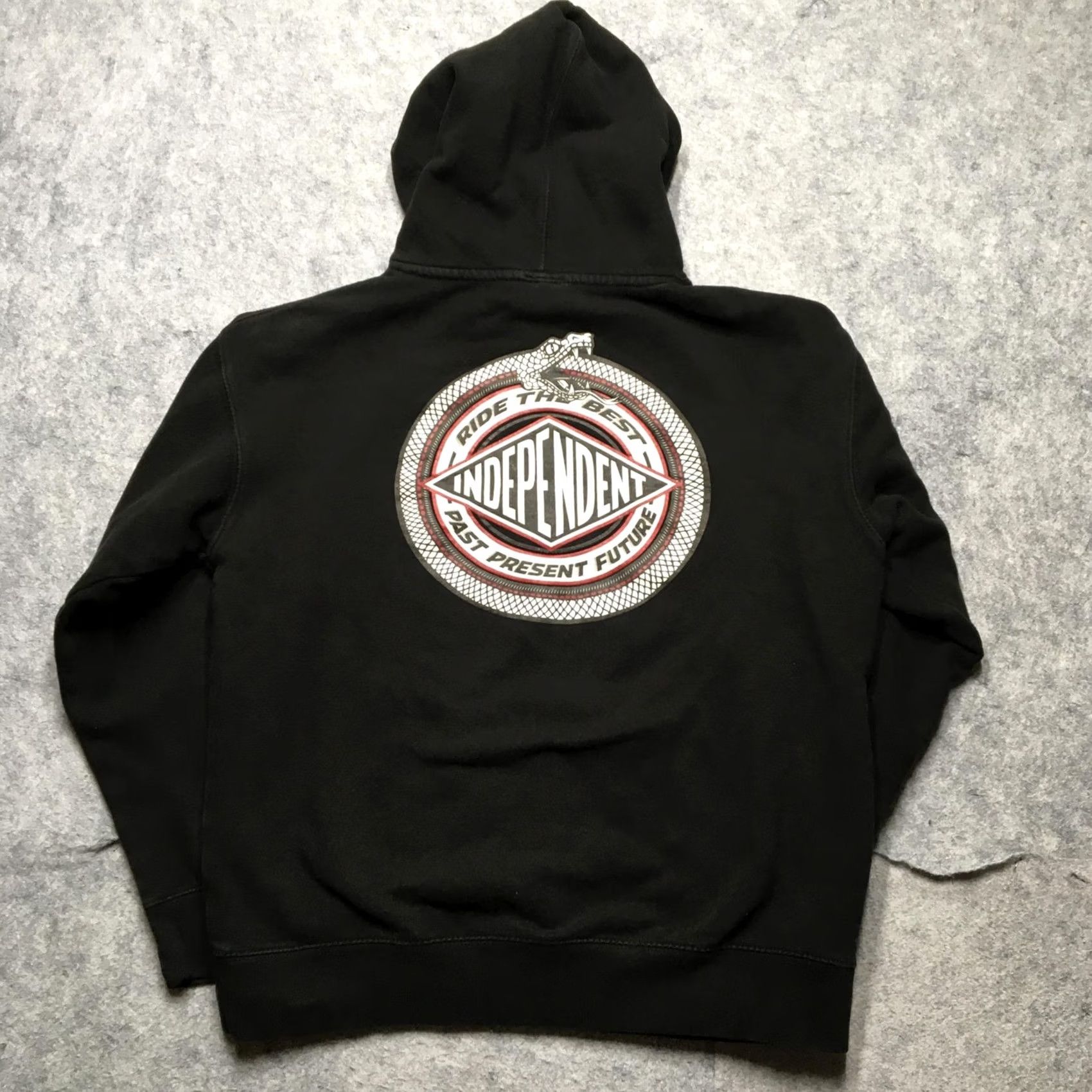 Vintage Independent Hoodie Mens Medium Black Graphic Logo Snake Pullover Skateboarding 90s Boys Mens Size US M / EU 48-50 / 2 - 7 Thumbnail