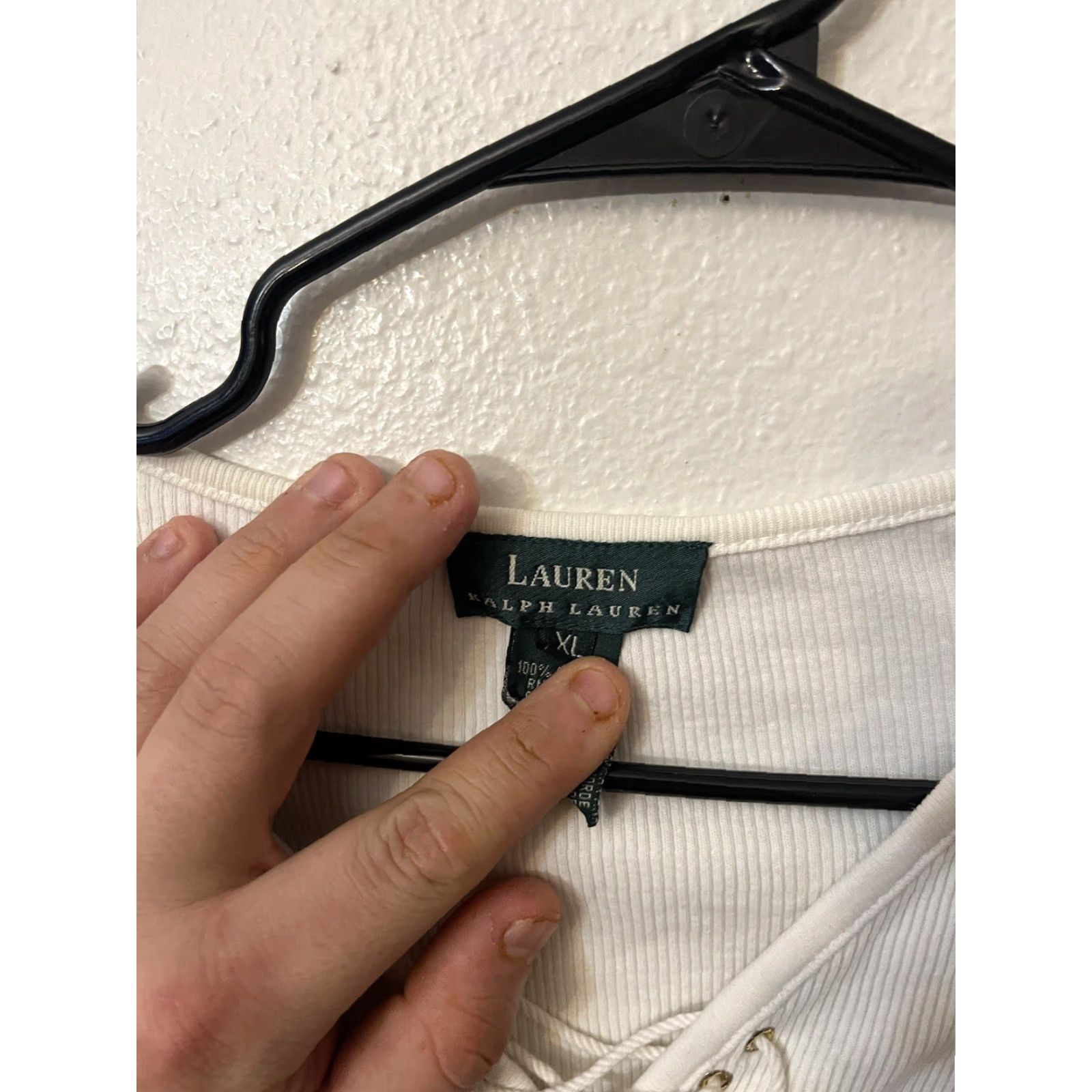 Ralph Lauren VINTAGE Ralph Lauren Women's Long Sleeve Ribbed T-Shirt XL White Lace Up V-Neck Cotton Top Size XL / US 12-14 / IT 48-50 - 3 Thumbnail