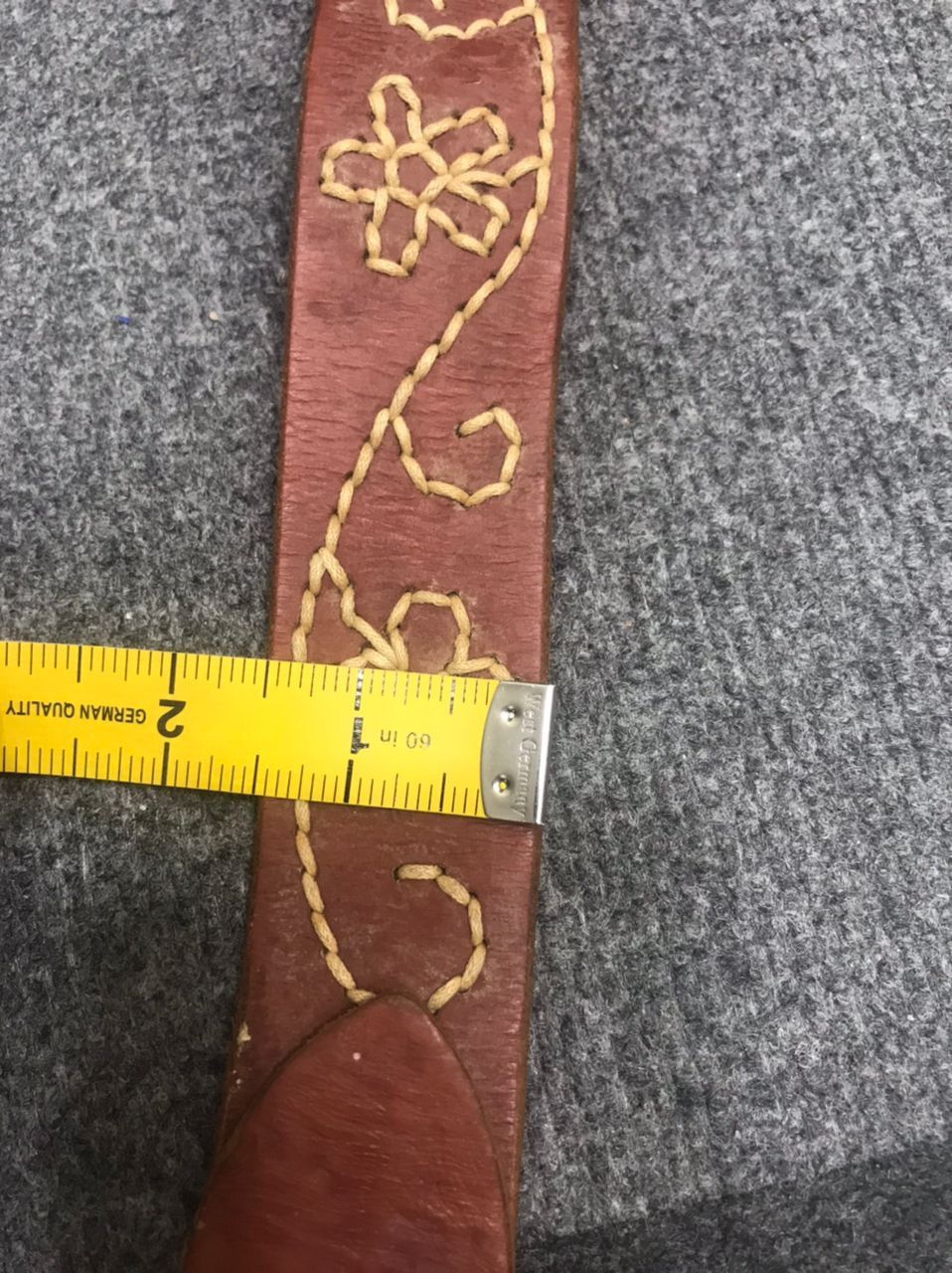 Levi's × Vintage Levis Leather Belt with Floral Stitch Size ONE SIZE - 7 Thumbnail