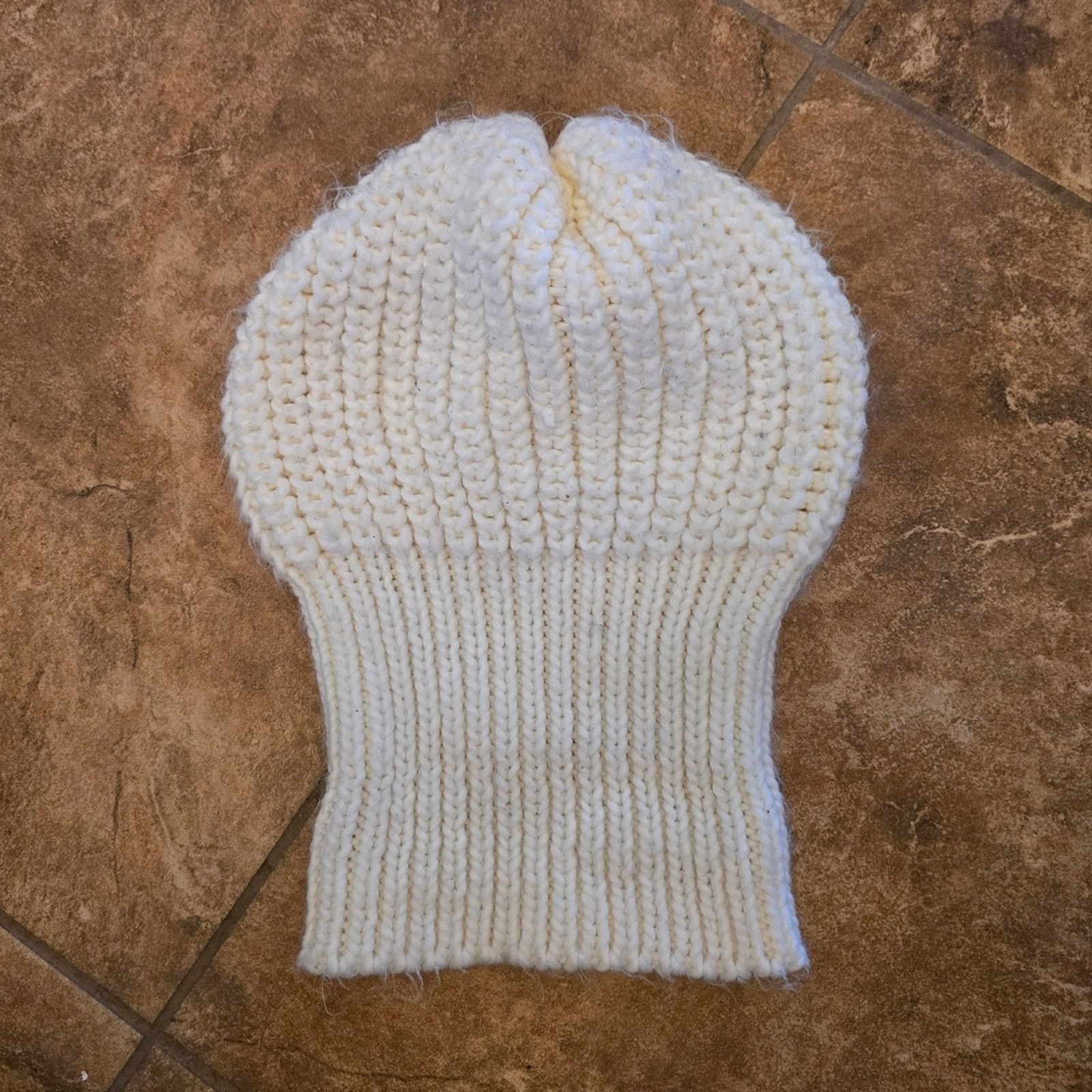 Other White Oversized Chunky Knit Beanie Size ONE SIZE - 2 Thumbnail