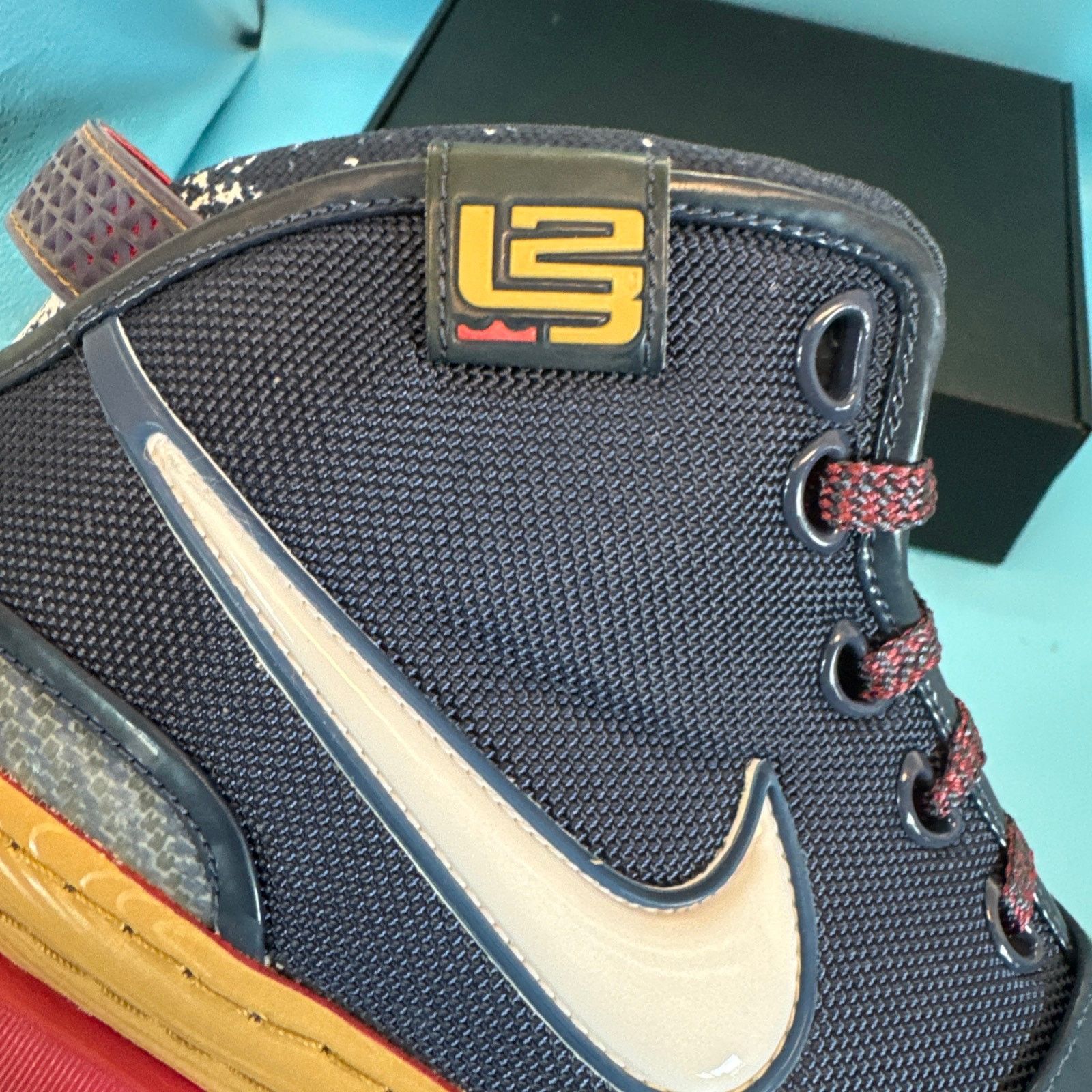 Nike Nike Zoom Lebron VI "Chalk" m8.5 w10 Size US 8.5 / EU 41-42 - 9 Thumbnail