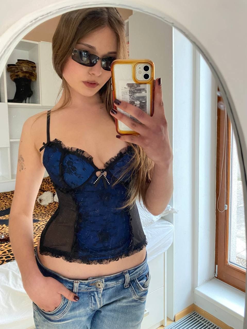 Vintage Vintage navy blue coquette corset top Size S / US 4 / IT 40 - 1 Thumbnail