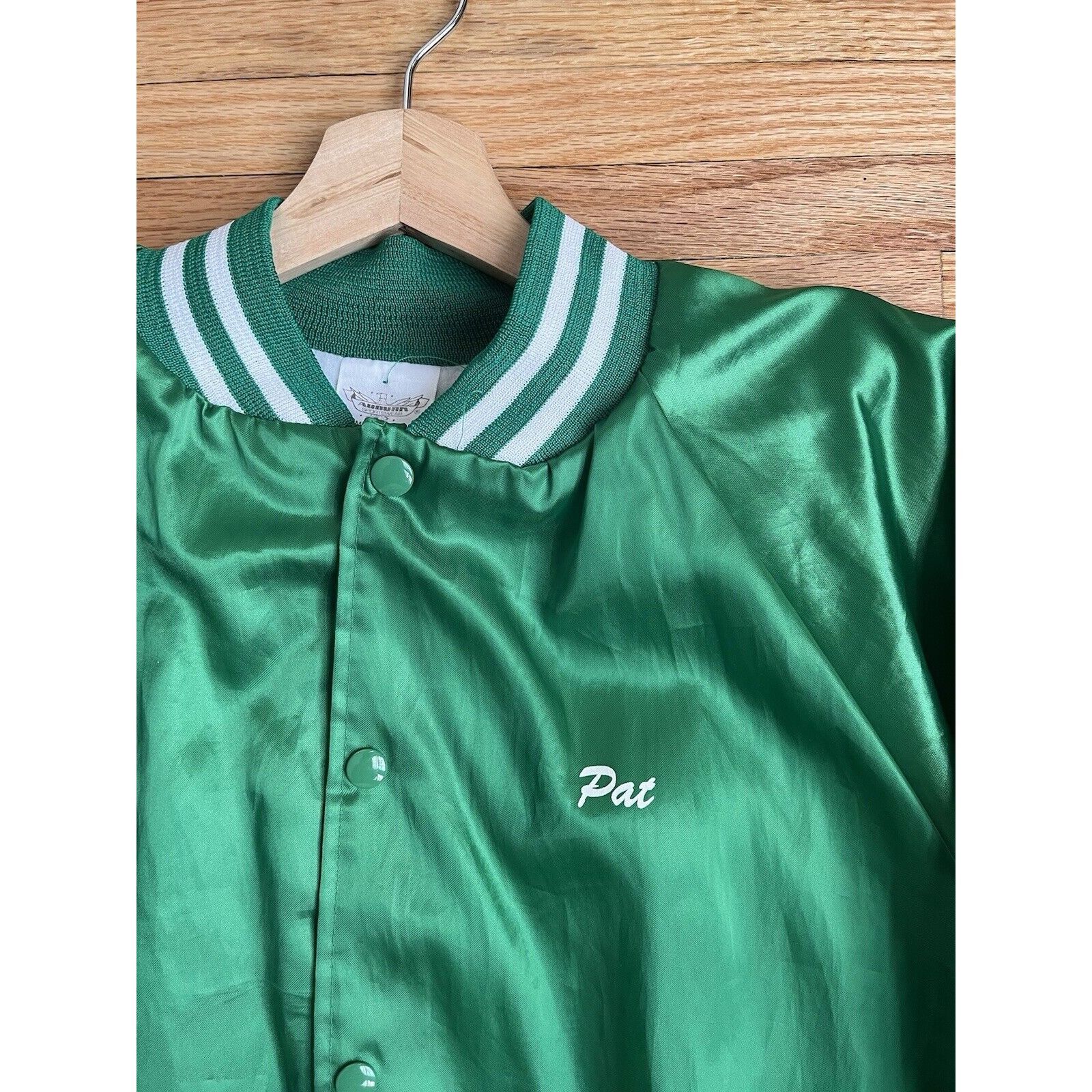 Vintage VINTAGE MADE IN USA GREEN NYLON BOMBER COACH STARTER JACKET Size US XL / EU 56 / 4 - 6 Thumbnail