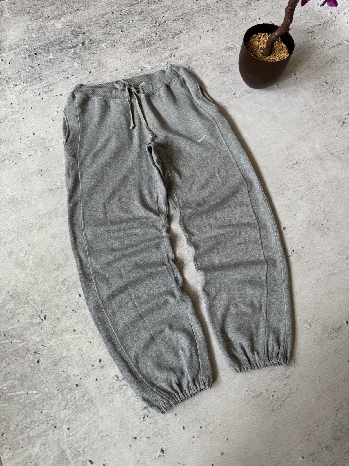 Nike × Vintage NIKE VINTAGE Y2K OVERSIZE BAGGY FIT PANTS SWEATPANTS Size US 32 / EU 48 - 1 Thumbnail