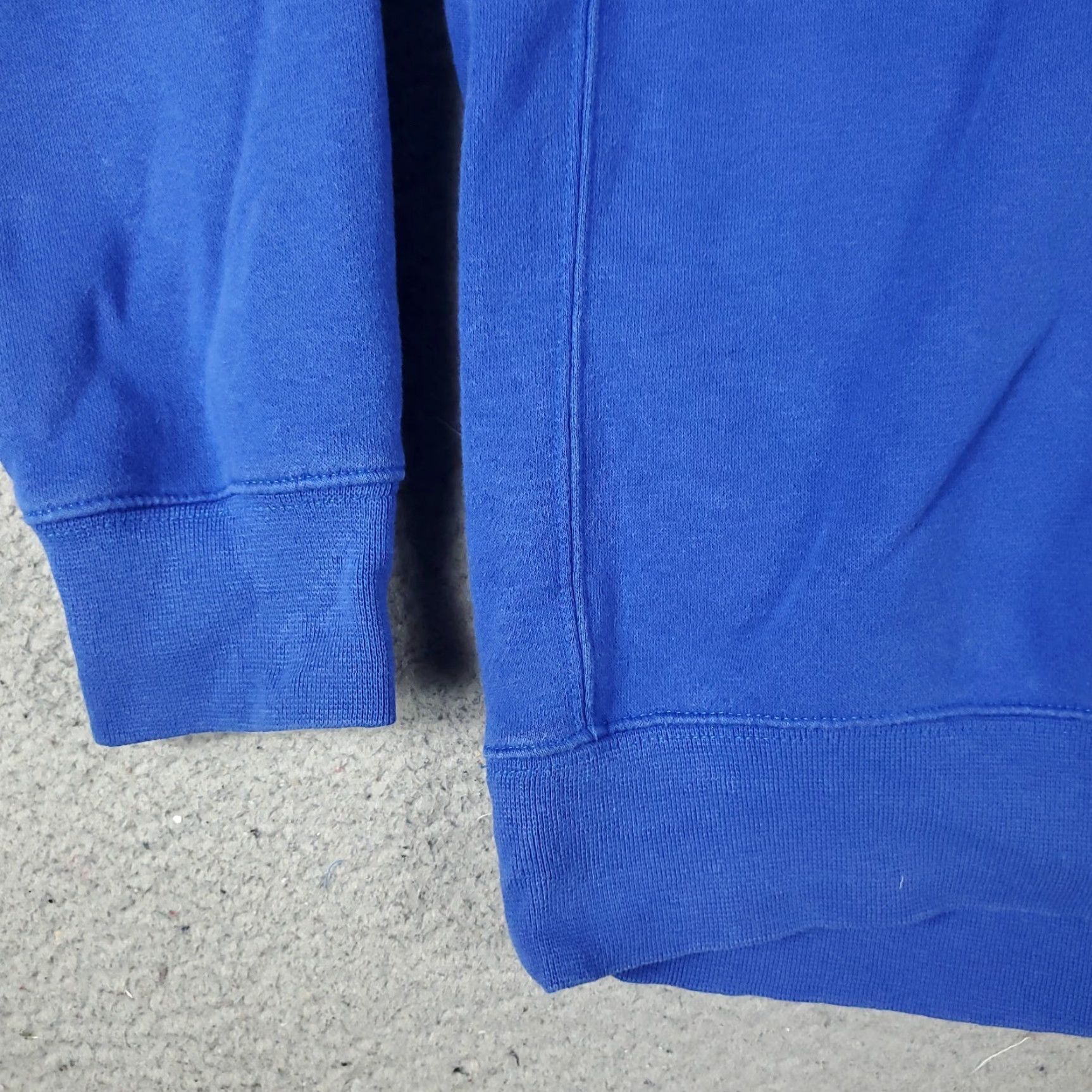 Nike Nike Sweater Pullover Mens Large Blue Solid Casual Sweatshirt Size US L / EU 52-54 / 3 - 4 Thumbnail