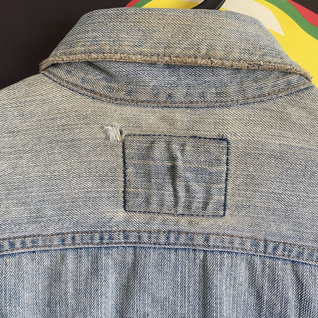 Edwin Vintage Edwin 80s-90s Washed Blue Distressed Denim Jacket Size US S / EU 44-46 / 1 - 11 Thumbnail