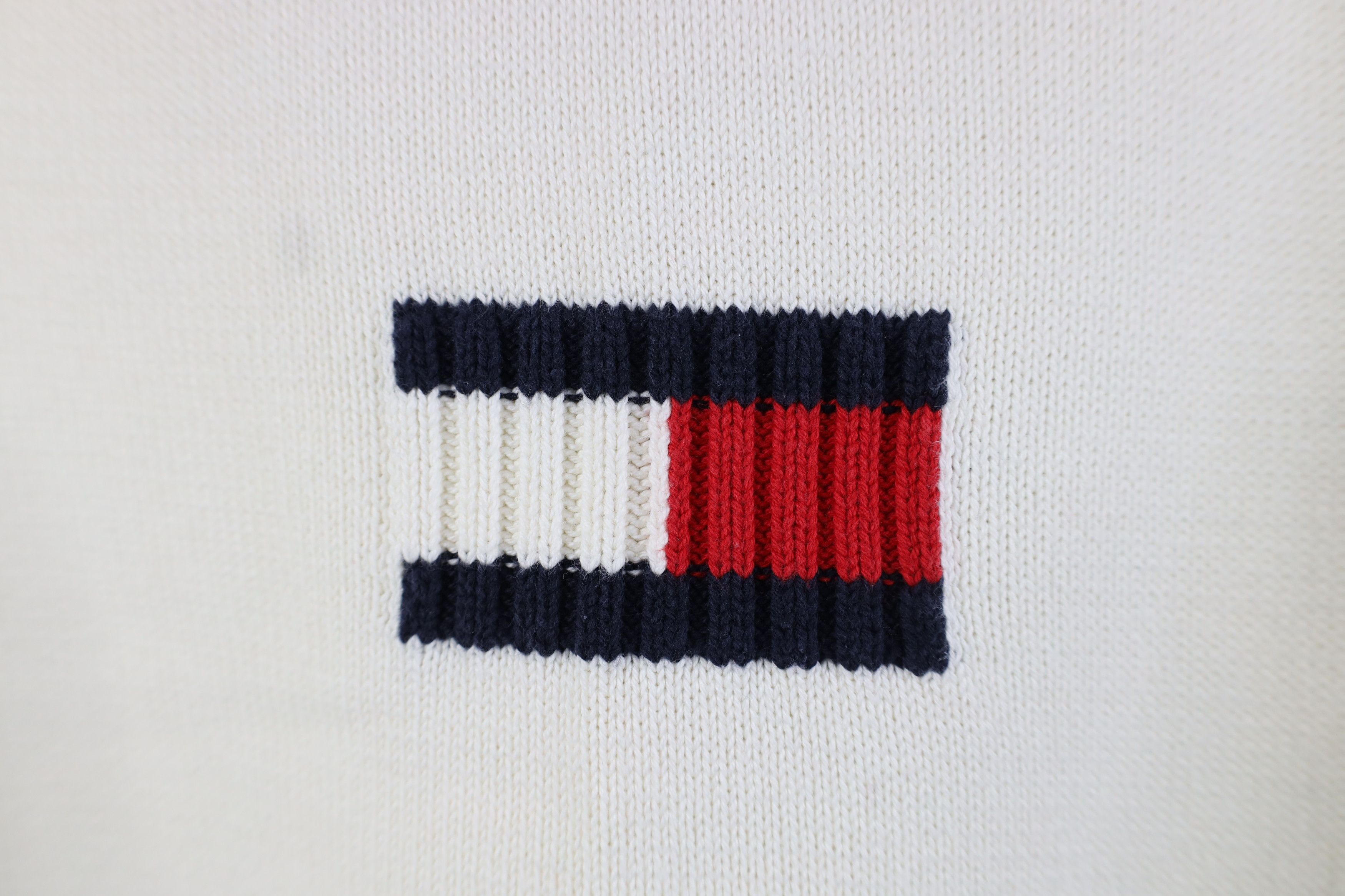 Tommy Hilfiger Vintage 90s Y2K Tommy Hilfiger Logo Knit Sweater Cream Size M / US 6-8 / IT 42-44 - 4 Thumbnail